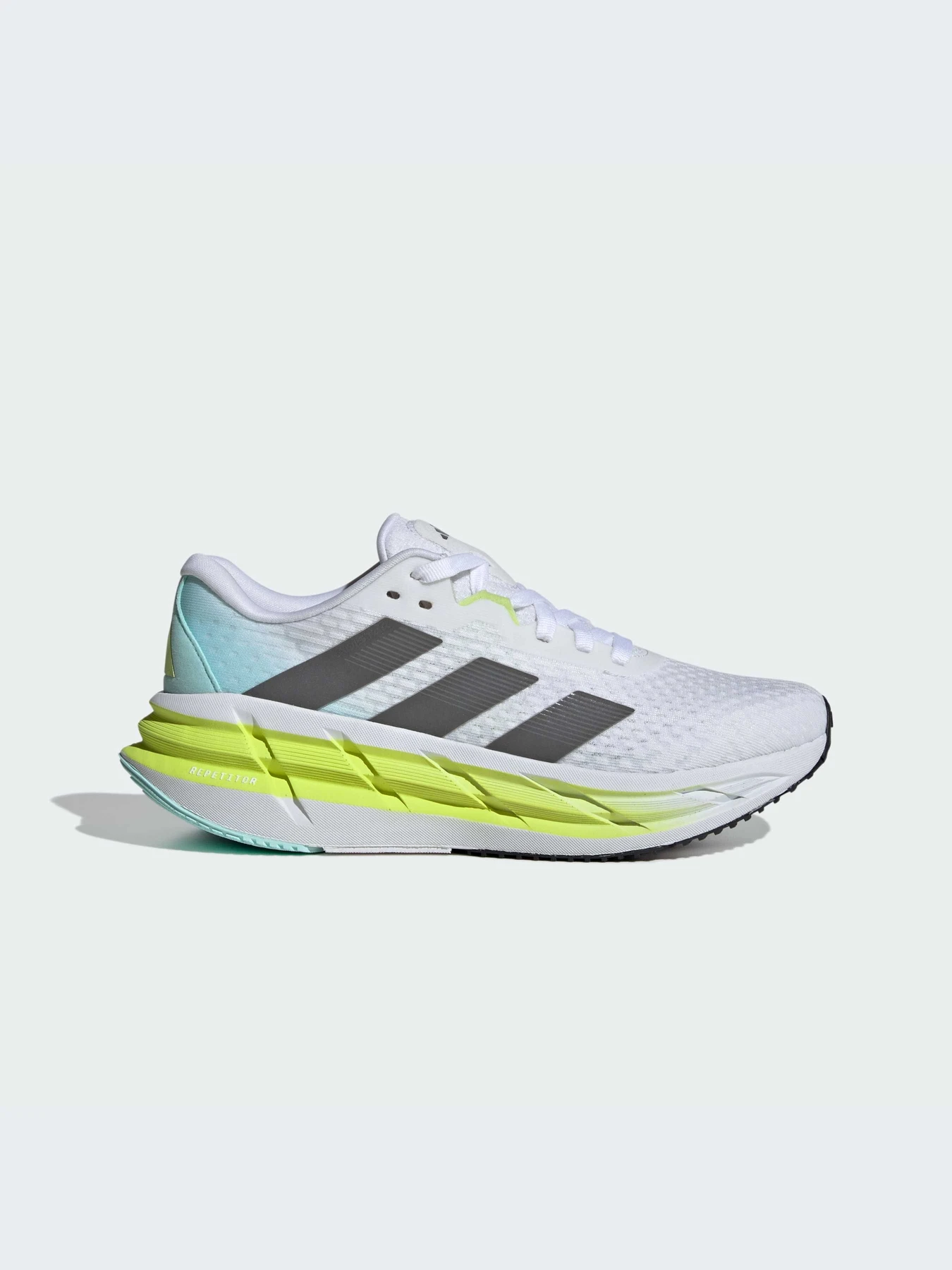 Кроссовки Adidas модель IH7651 Кроссовки Adidas модель IH7651 Фото
