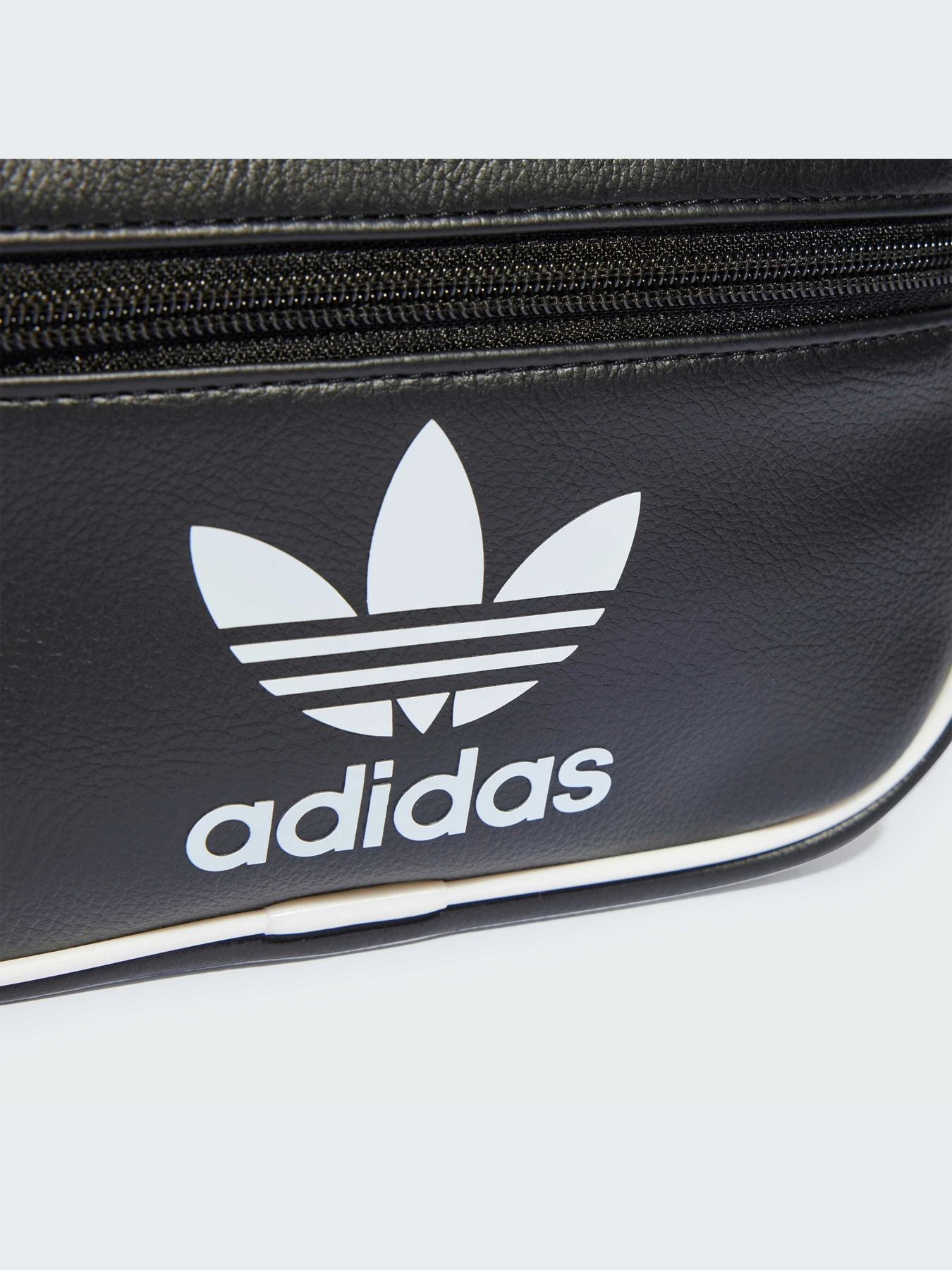 Сумки Adidas модель IT7598 Сумки Adidas модель IT7598 Фото