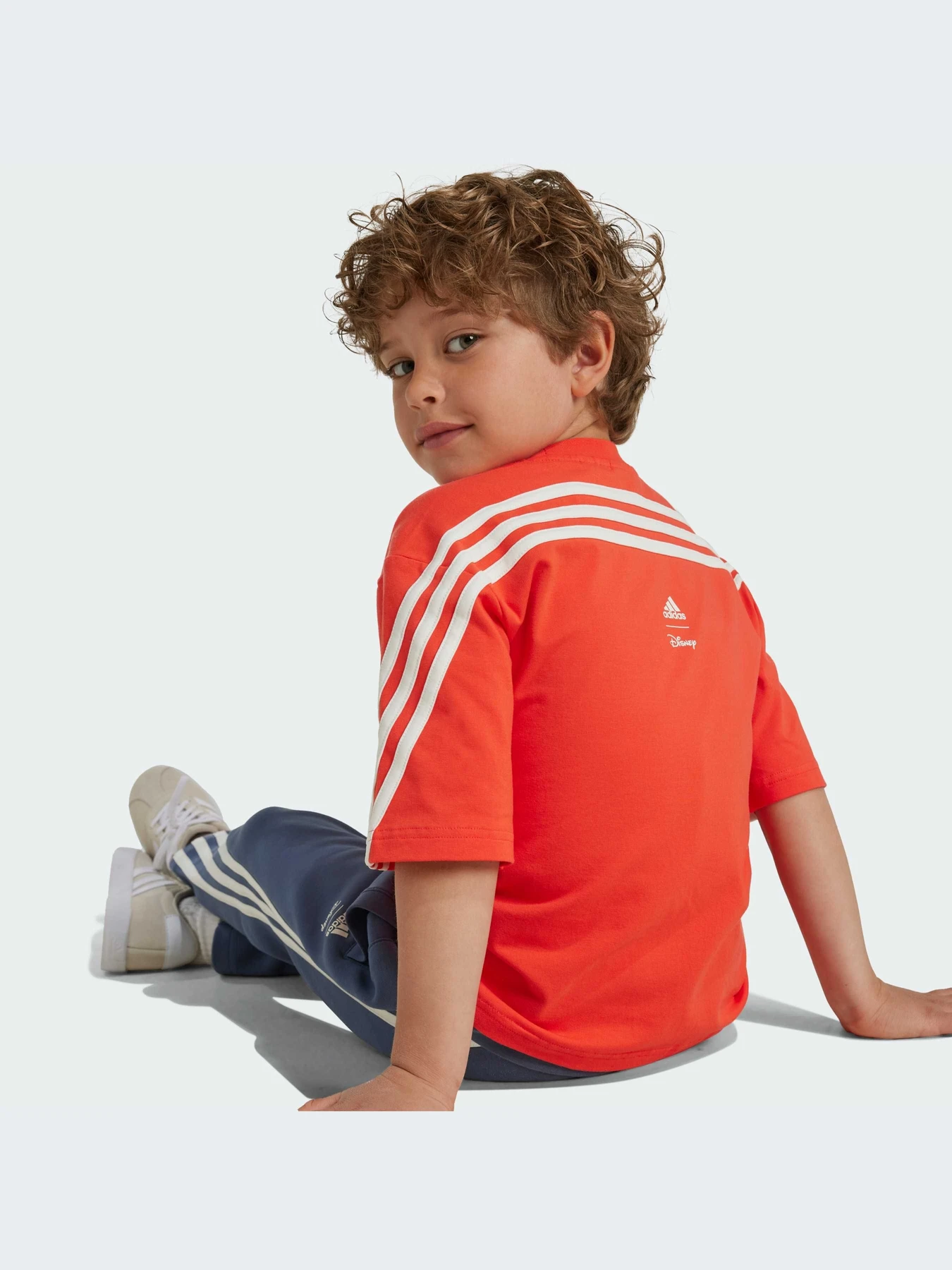Футболки і поло Adidas x Disney модель IV9631 Футболки і поло Adidas x Disney модель IV9631 Фото