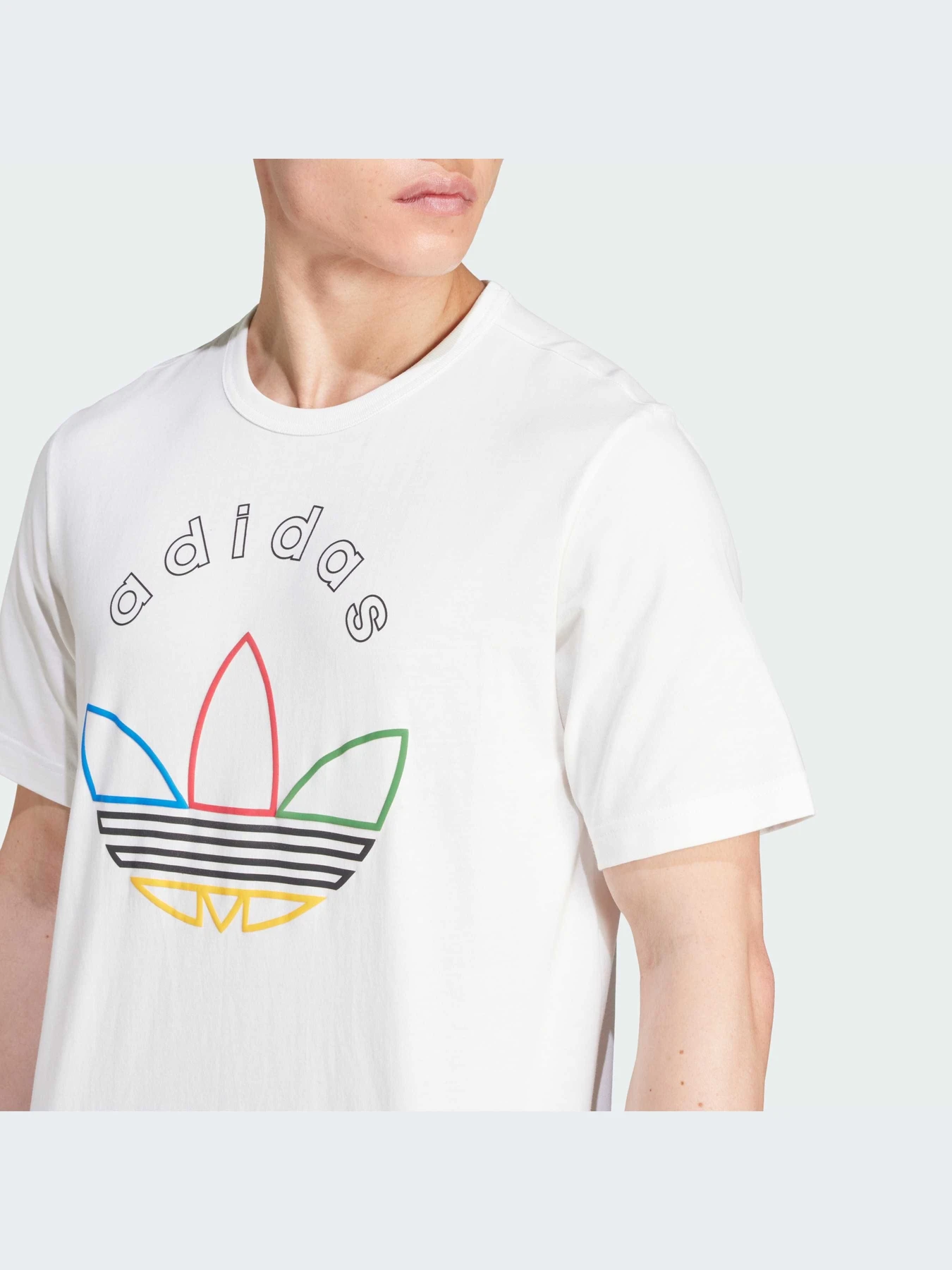 Футболки і поло Adidas модель IW3237 Футболки і поло Adidas модель IW3237 Фото