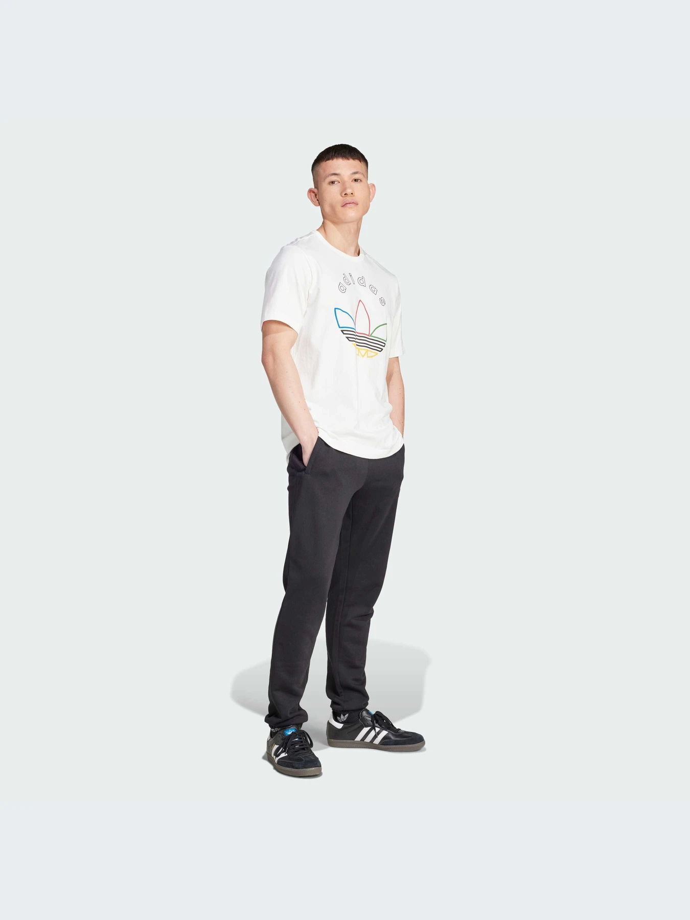 Футболки і поло Adidas модель IW3237 Футболки і поло Adidas модель IW3237 Фото