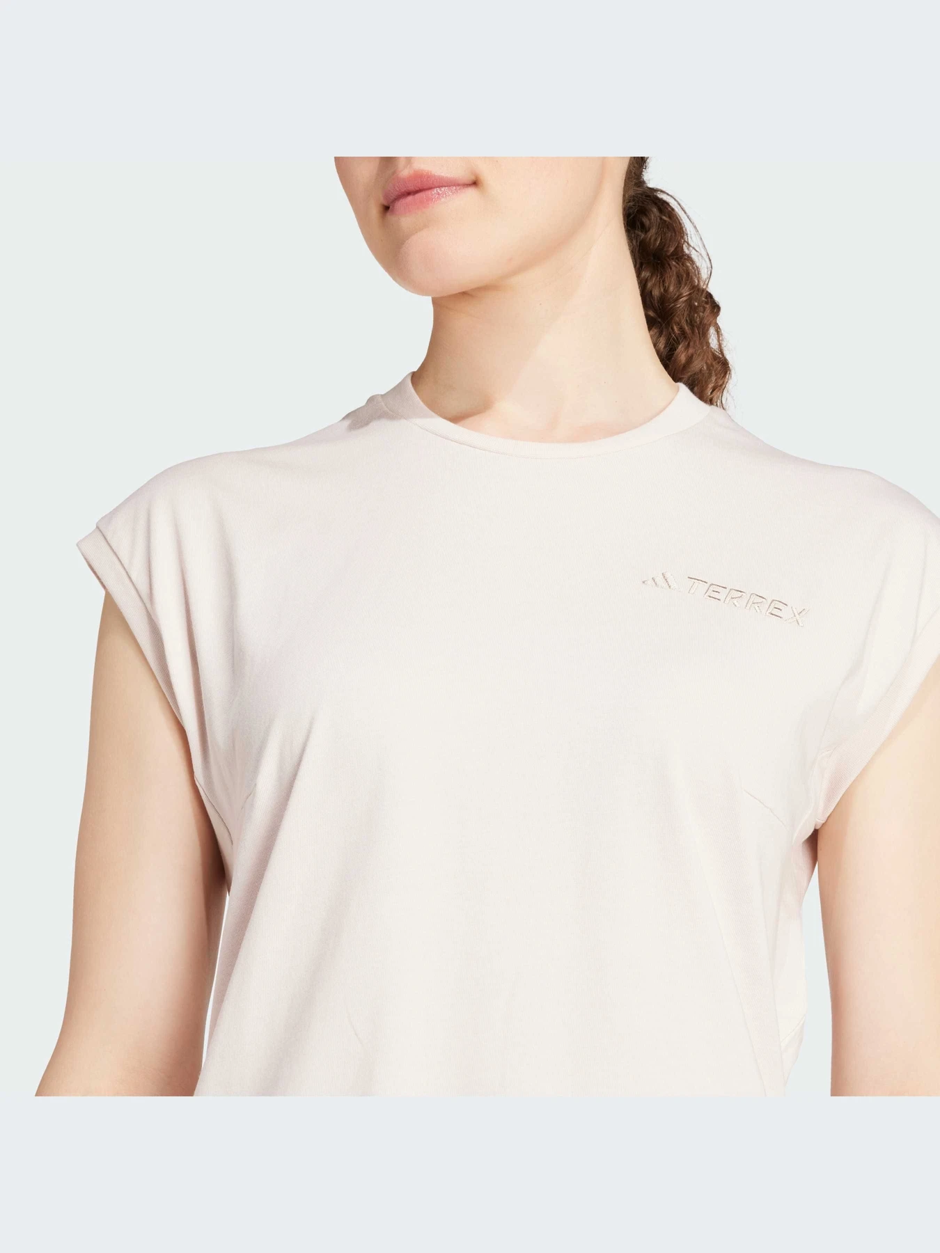 Футболки и поло Adidas модель IM8245 Футболки и поло Adidas модель IM8245 Фото