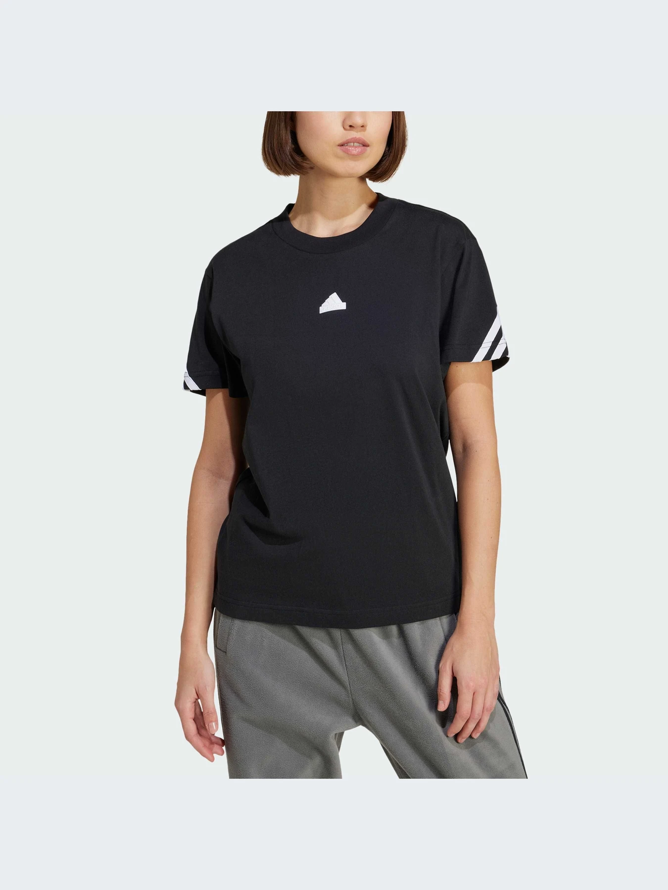 Футболки і поло Adidas модель IW4563 Фото