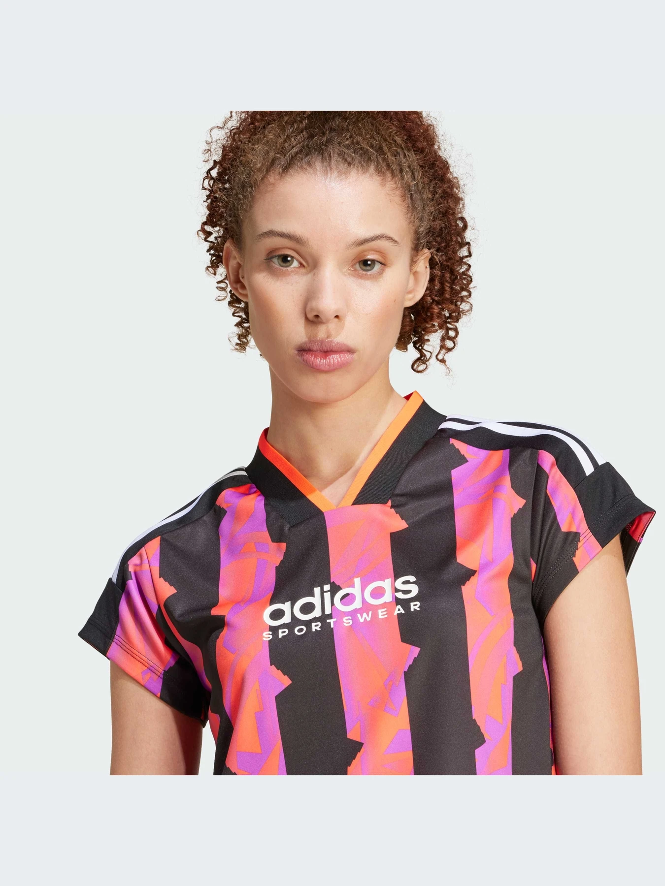 Футболки і поло Adidas Tiro модель IX3517 Фото