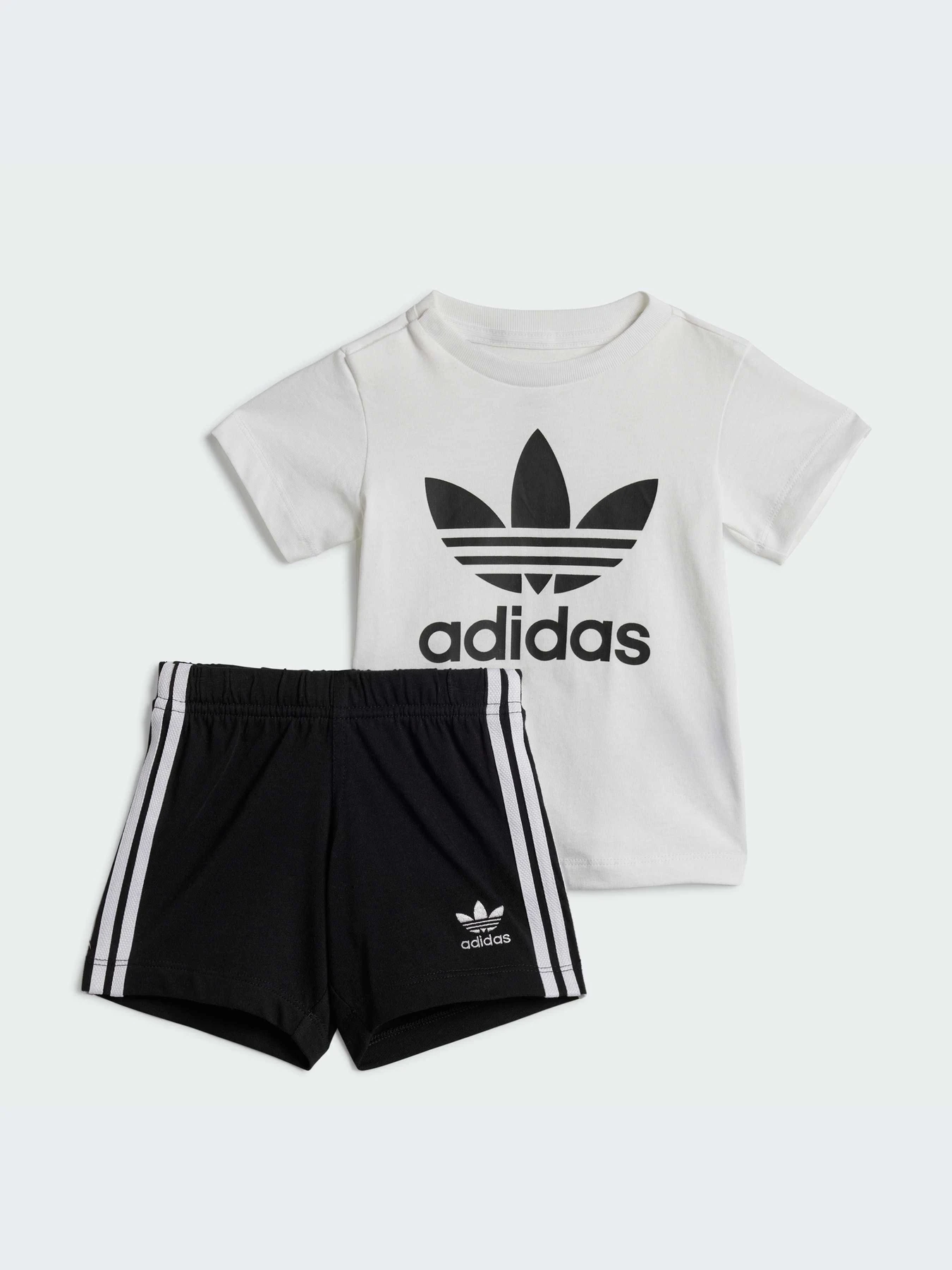 Костюмы Adidas Adicolor модель JE0521 Костюмы Adidas Adicolor модель JE0521 Фото