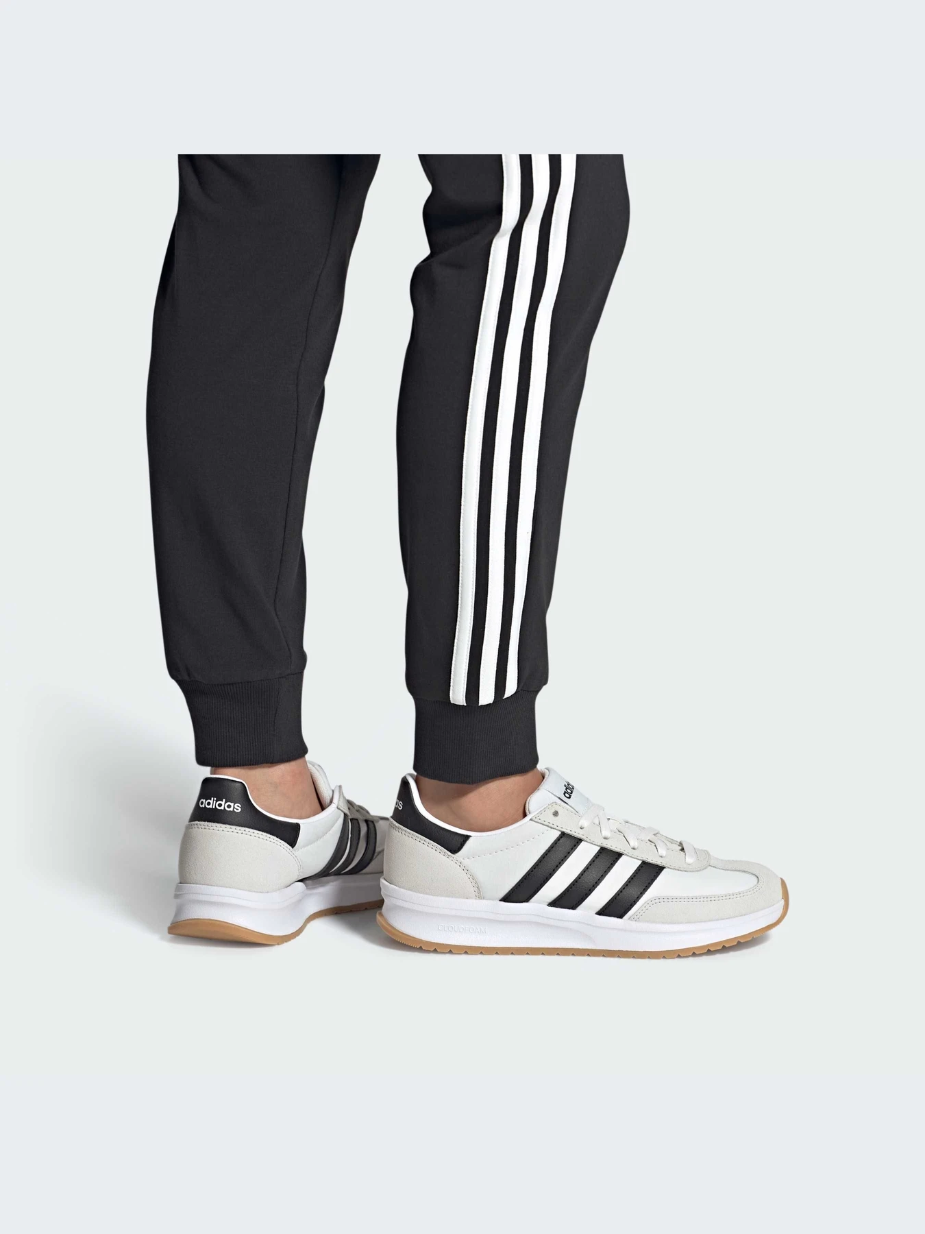 Кросівки Adidas модель IH8594 Фото