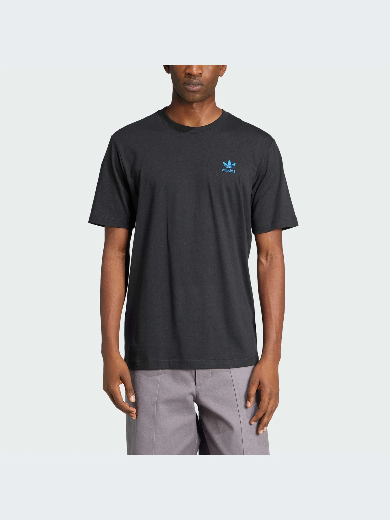 Футболки и поло Adidas Graphics модель IX6786 Футболки и поло Adidas Graphics модель IX6786 Фото