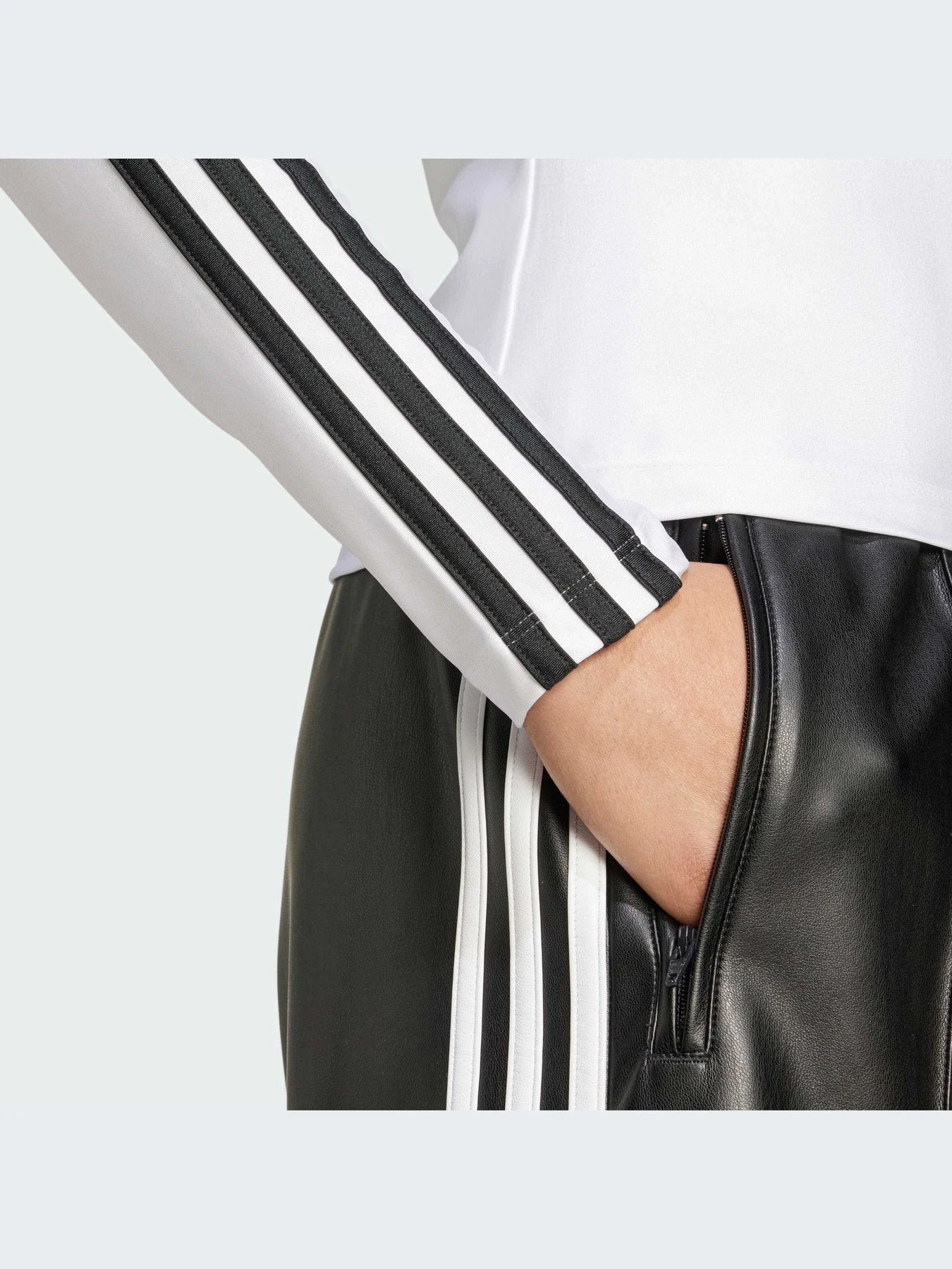 Свитры и кардиганы Adidas Adicolor модель JG1535 Фото