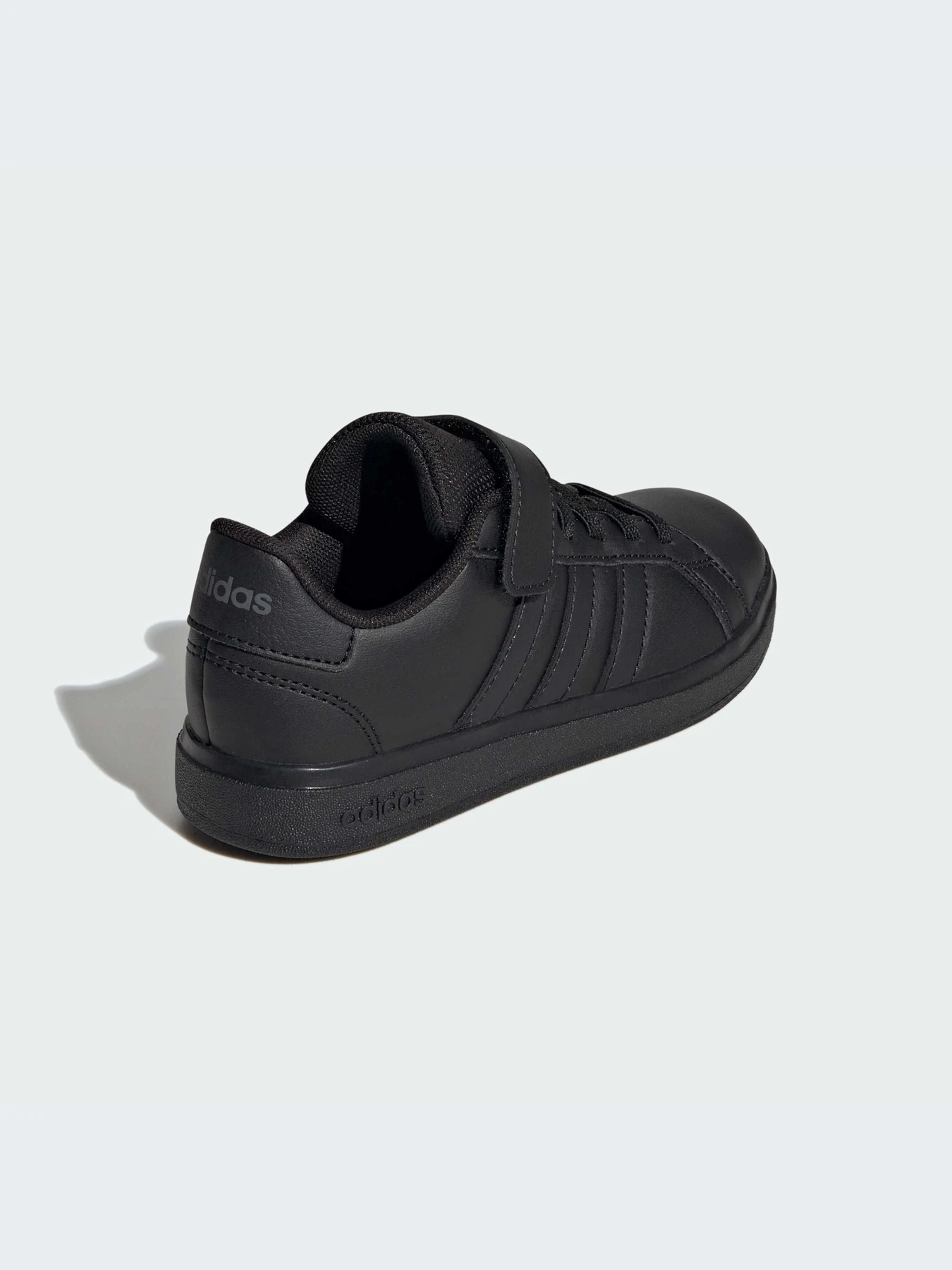 Кросівки Adidas Grand Court модель IH5530 Фото