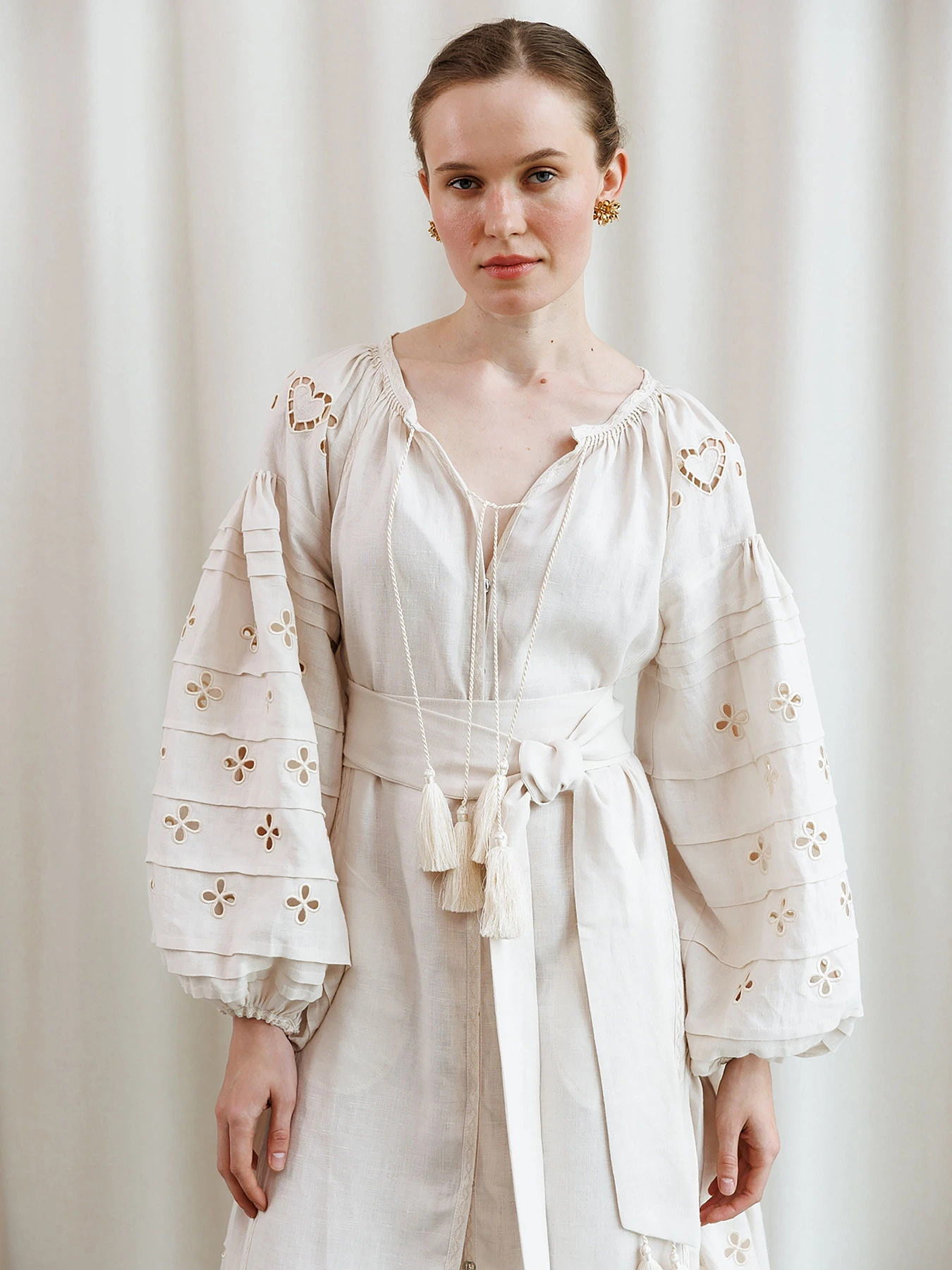 Вишиванки Embroidered Gem модель 05241 Фото