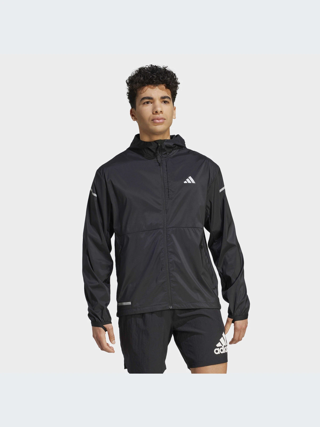 Куртки и дубленки Adidas модель HY1422 Фото