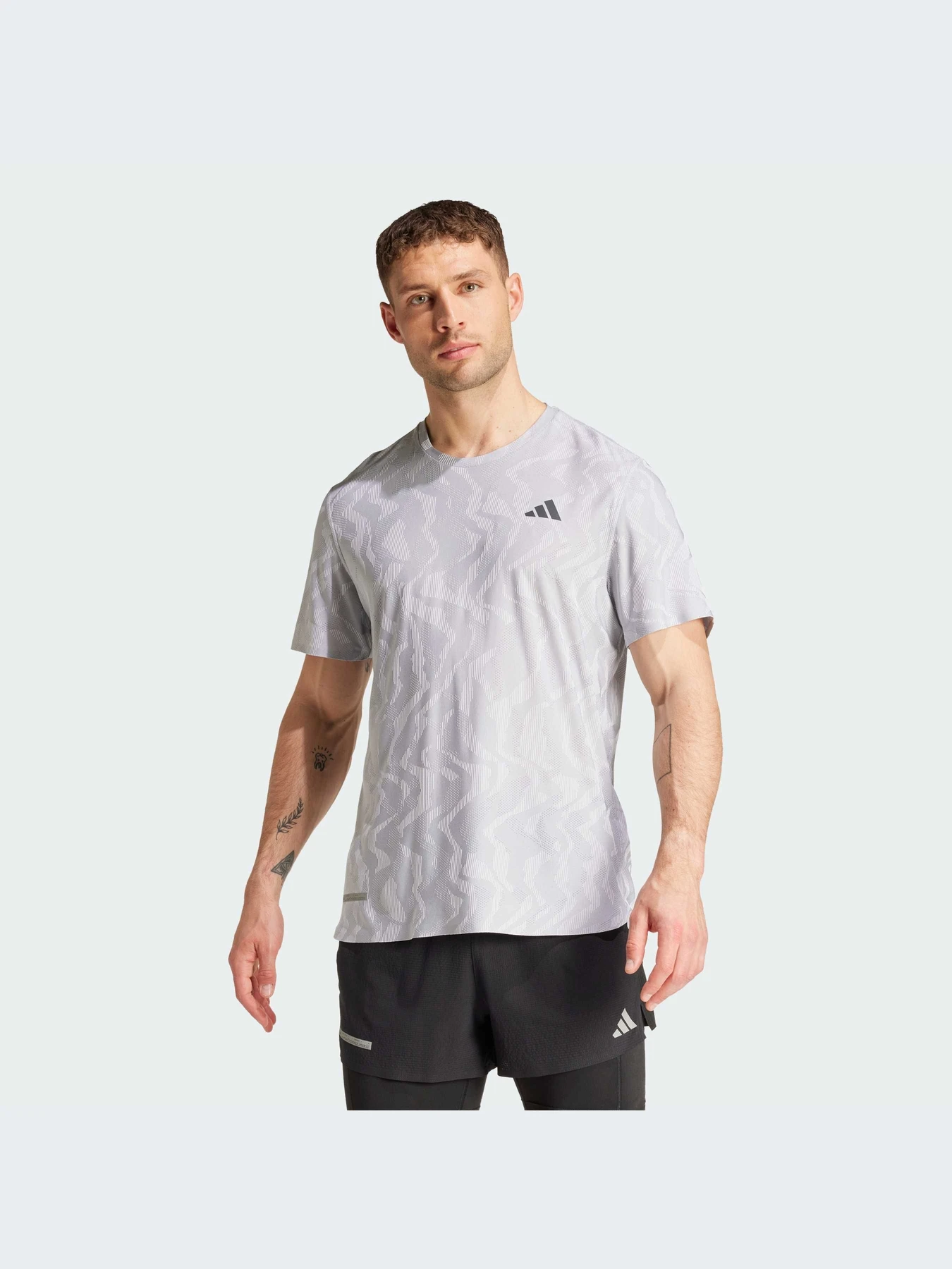 Футболки и поло Adidas модель IY0722 Футболки и поло Adidas модель IY0722 Фото
