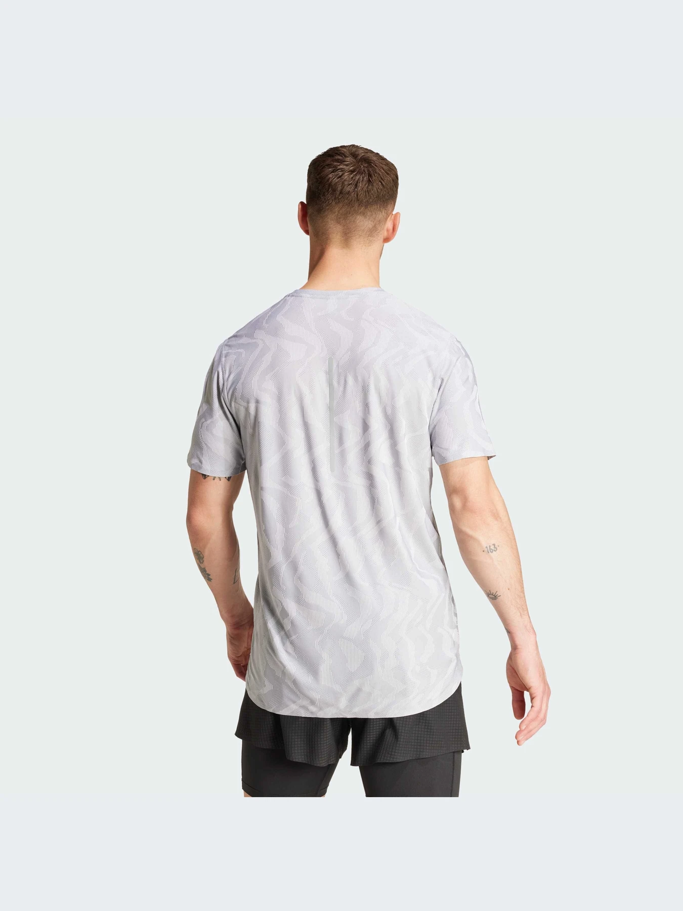 Футболки и поло Adidas модель IY0722 Футболки и поло Adidas модель IY0722 Фото