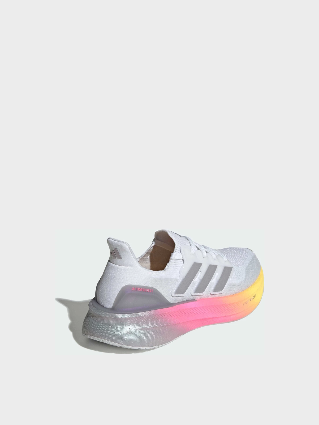 Кроссовки Adidas Ultraboost модель ID8840 Фото