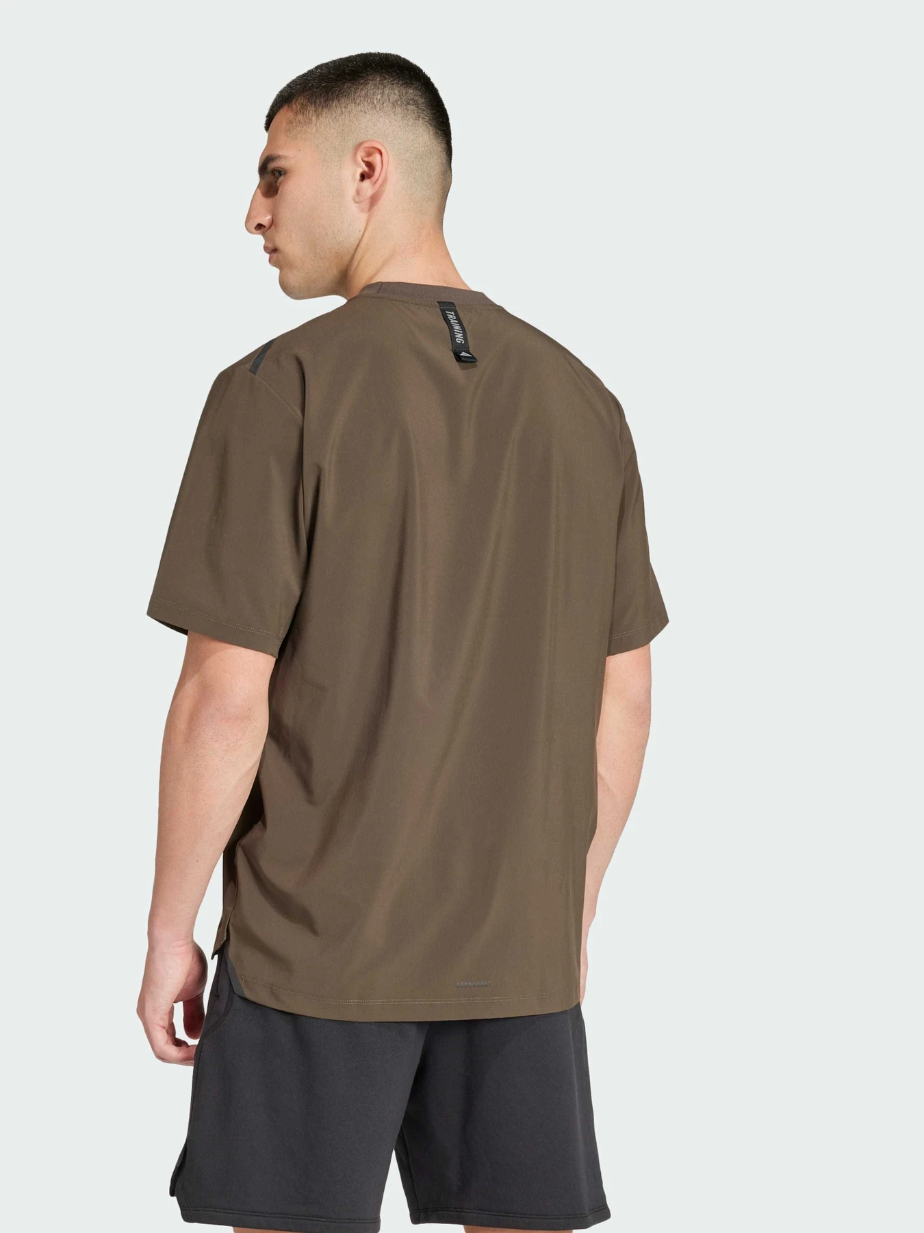 Футболки и поло Adidas модель IX9107 Футболки и поло Adidas модель IX9107 Фото