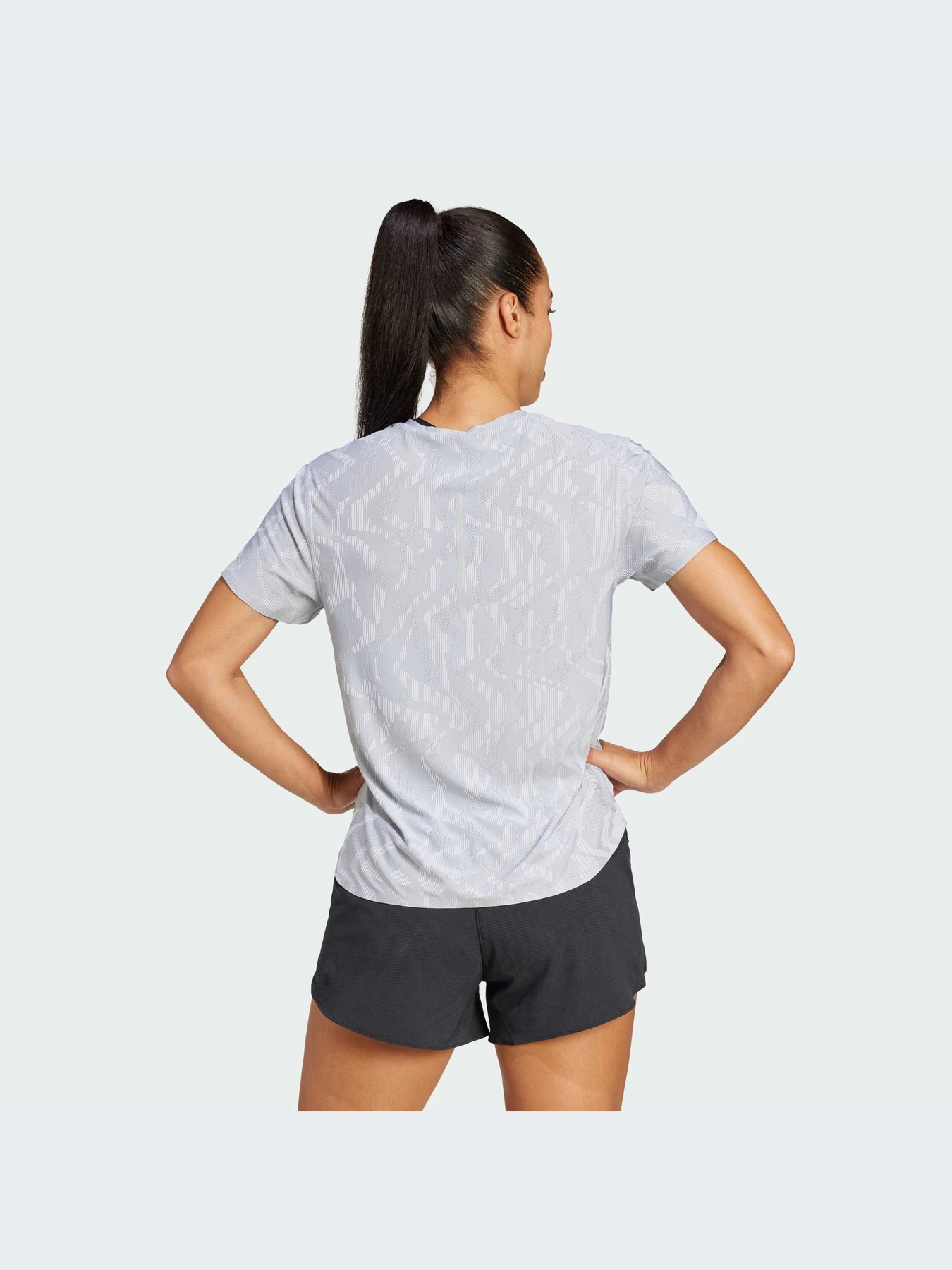 Футболки и поло Adidas модель IY0719 Футболки и поло Adidas модель IY0719 Фото