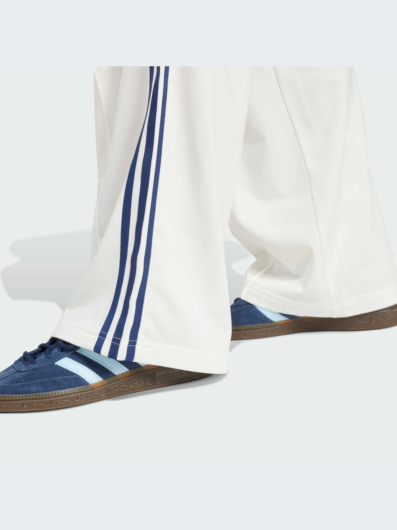 Штани Adidas модель IX3551 Штани Adidas модель IX3551 Фото