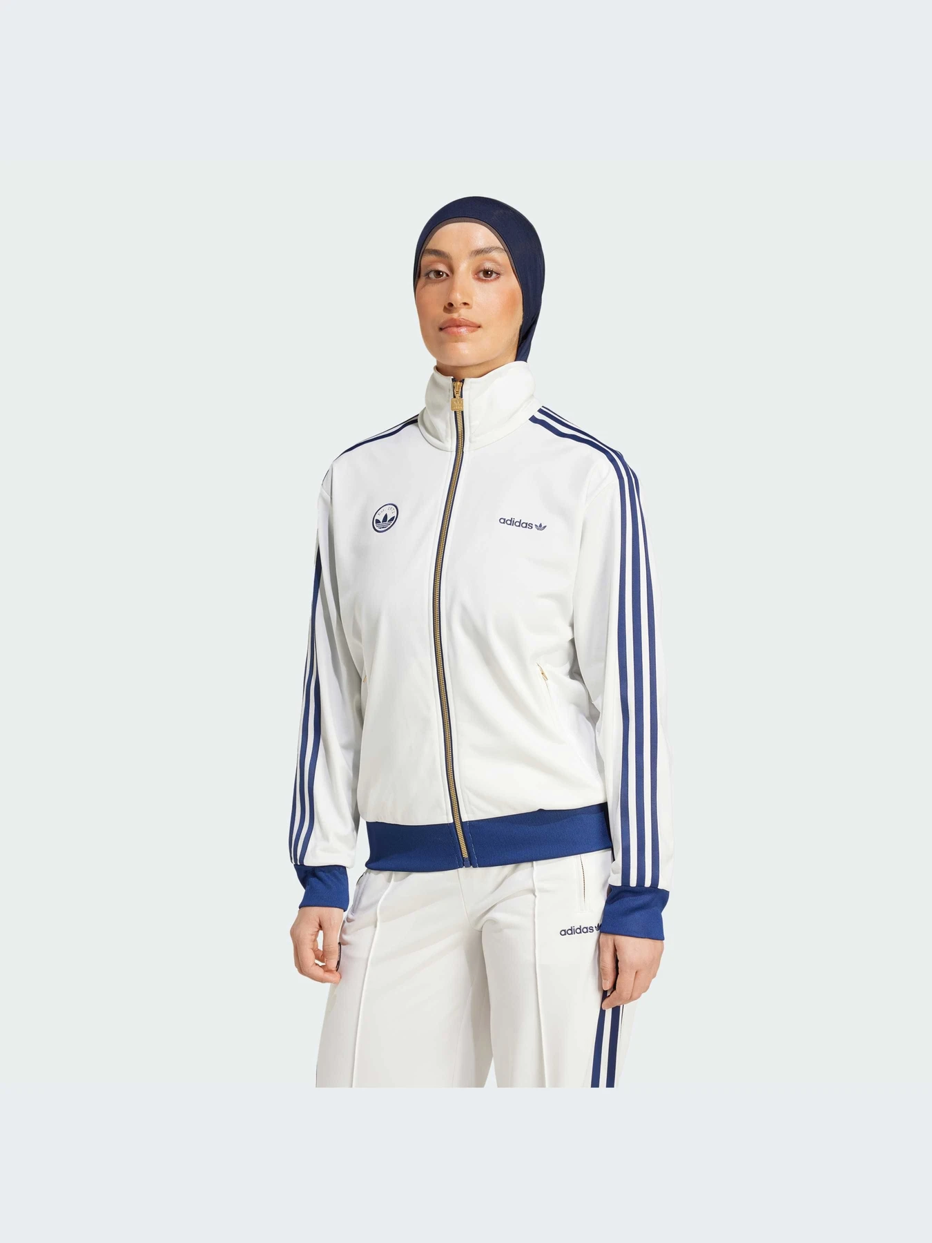 Худі та світшоти Adidas модель IX3550 Худі та світшоти Adidas модель IX3550 Фото