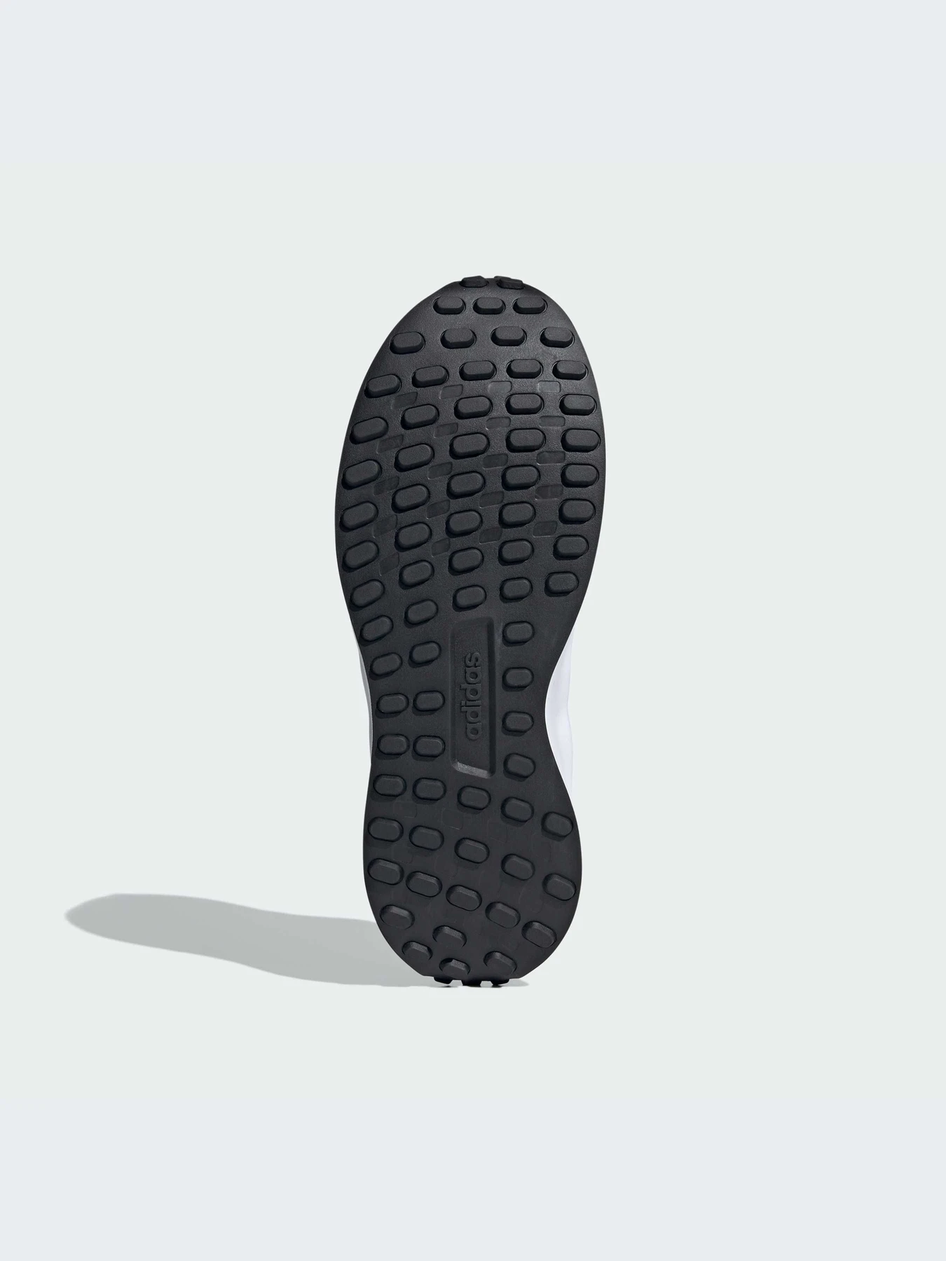 Кроссовки Adidas модель IF3709 Кроссовки Adidas модель IF3709 Фото
