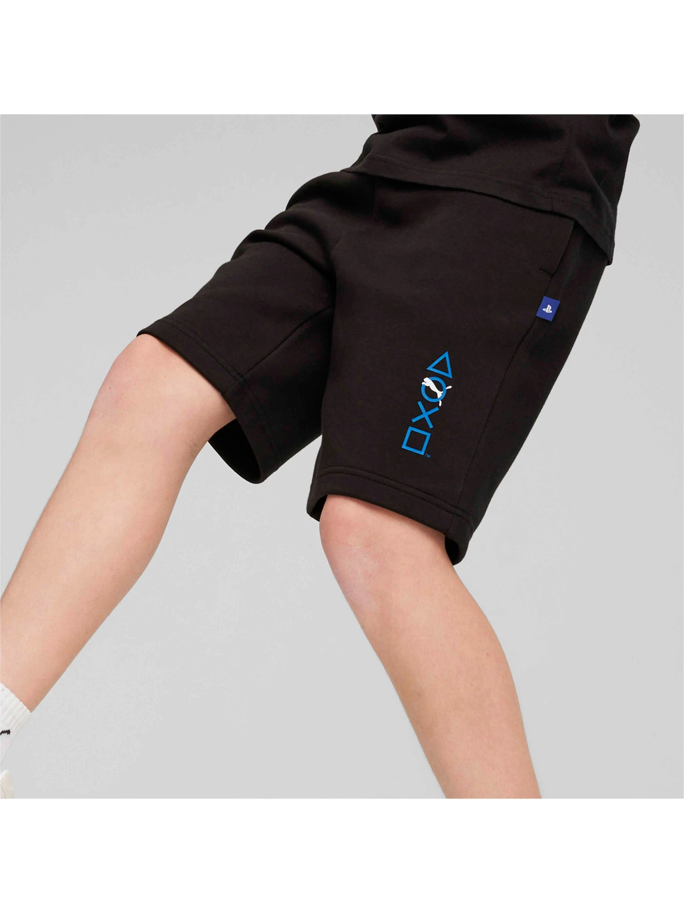Шорты PUMA x Playstation Shorts модель 624864 Шорты PUMA x Playstation Shorts модель 624864 Фото