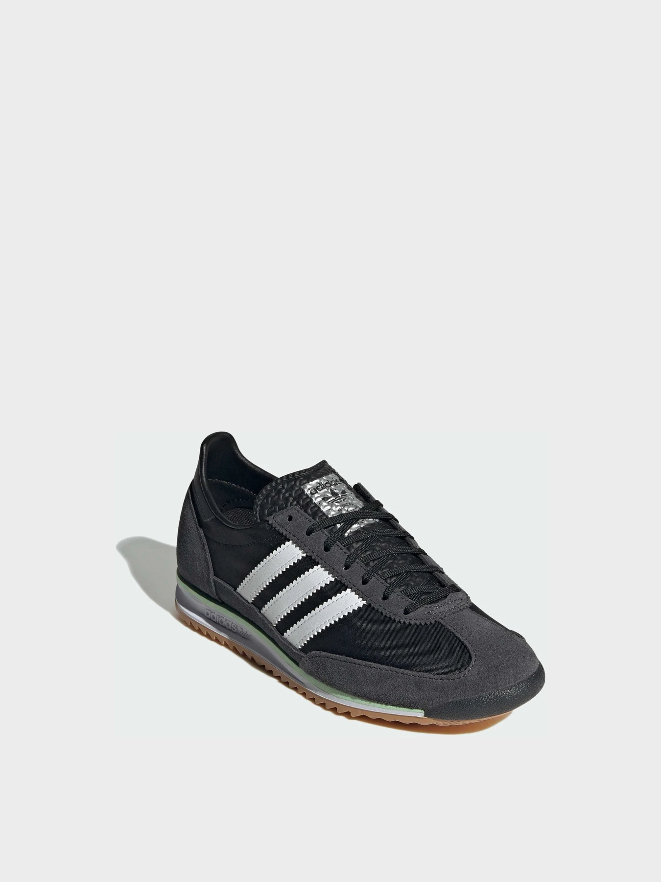 Кросівки Adidas модель JH7390 Фото