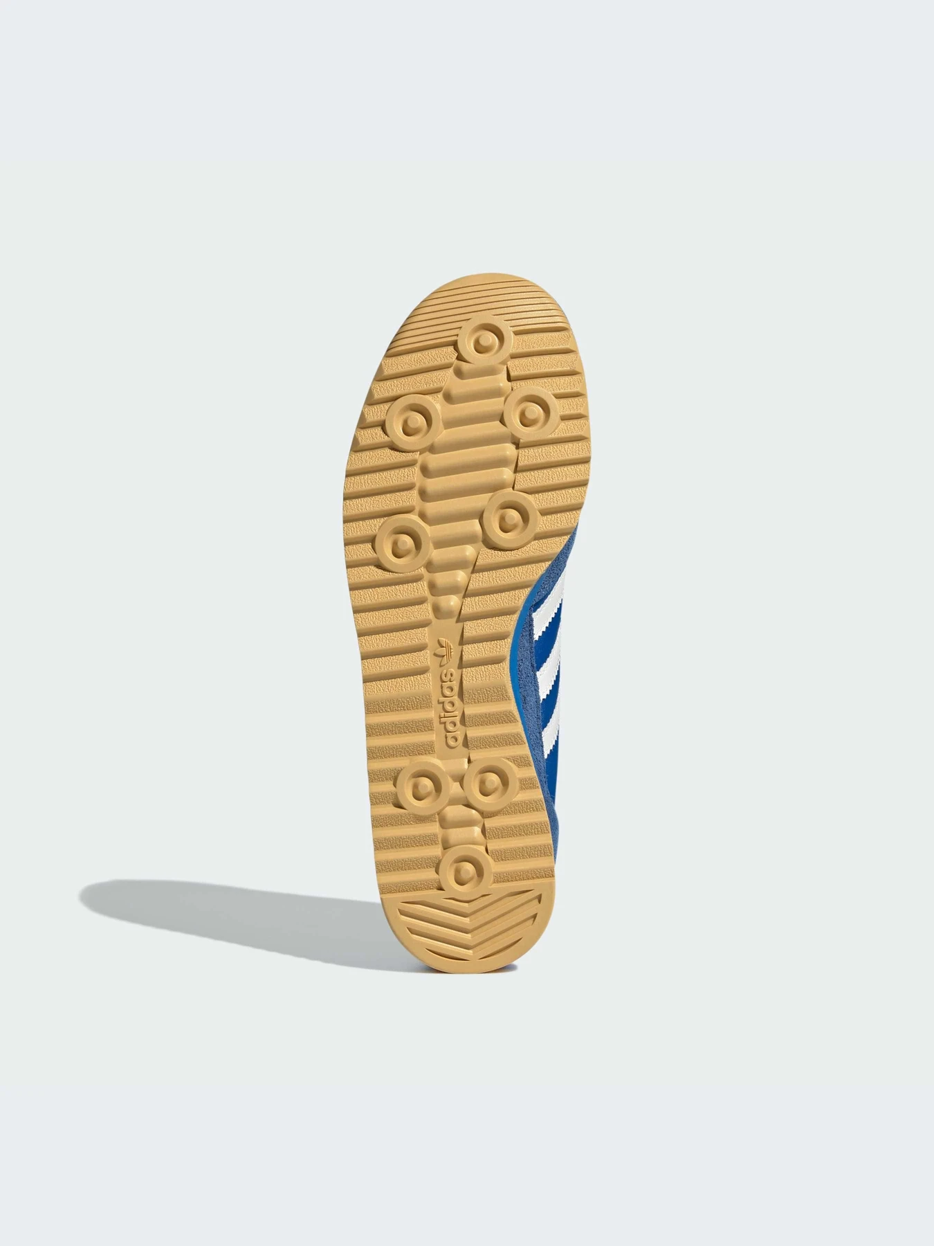 Кроссовки Adidas модель IG2132 Кроссовки Adidas модель IG2132 Фото