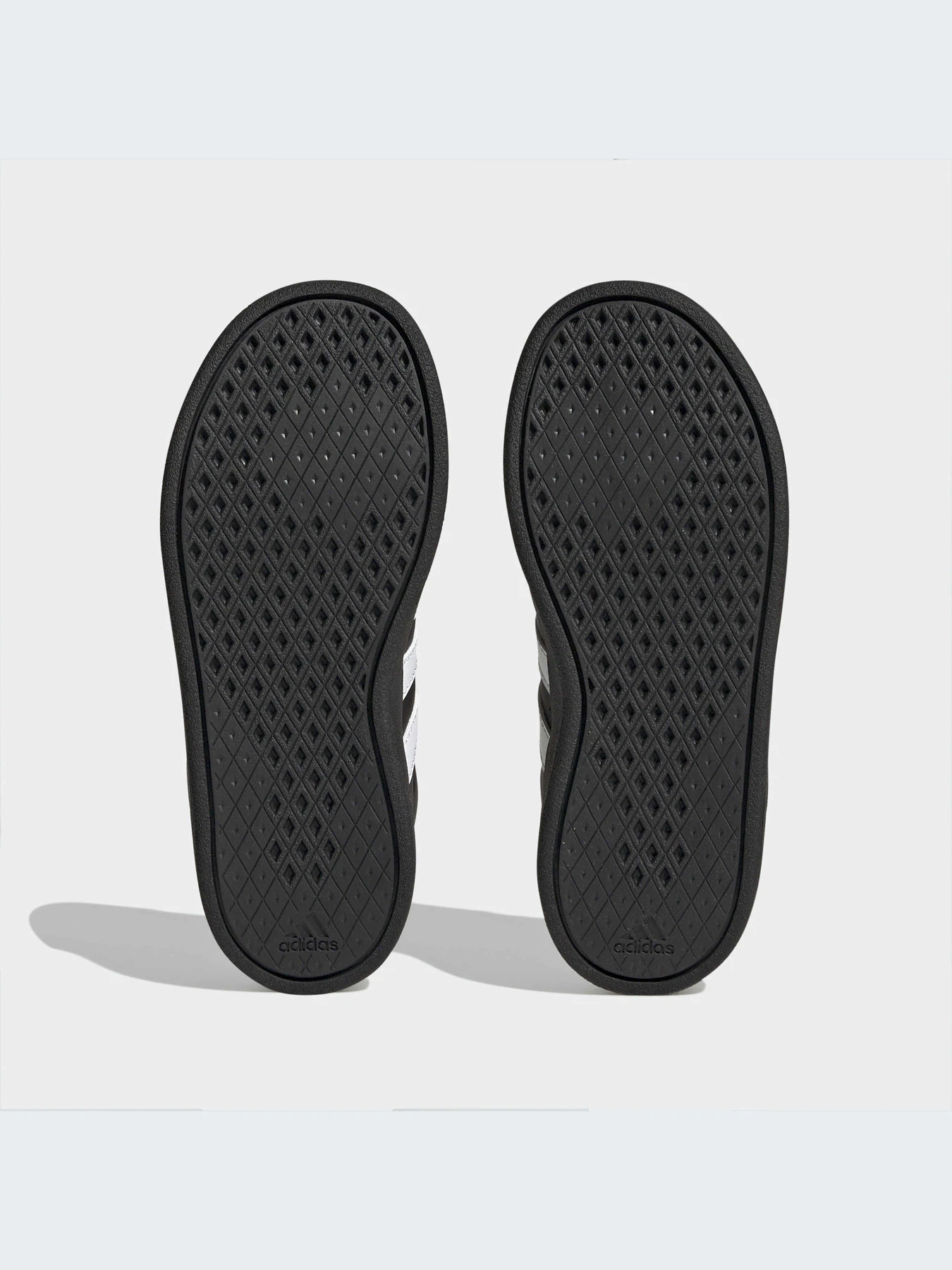 Кросівки Adidas модель HP8961 Кросівки Adidas модель HP8961 Фото