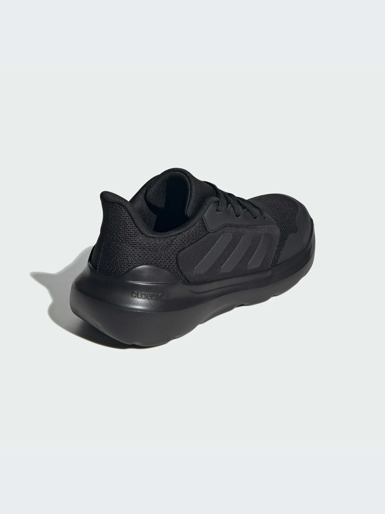 Кросівки Adidas модель IE3542 Кросівки Adidas модель IE3542 Фото