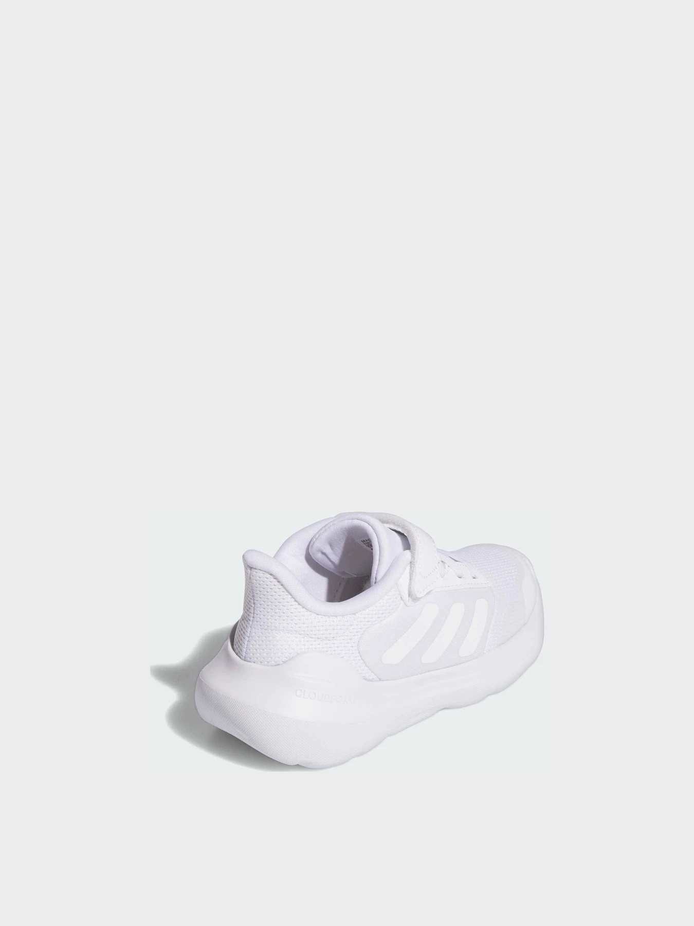 Кроссовки Adidas модель IE5984 Кроссовки Adidas модель IE5984 Фото