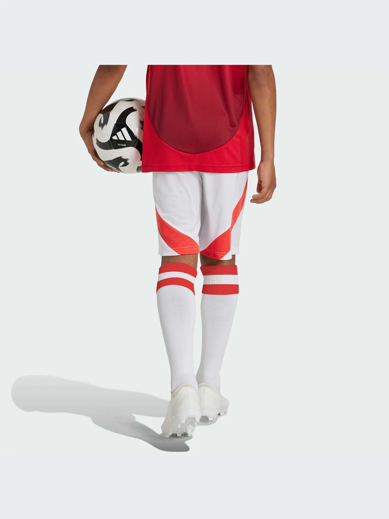 Шорты Adidas модель IT1975 Фото