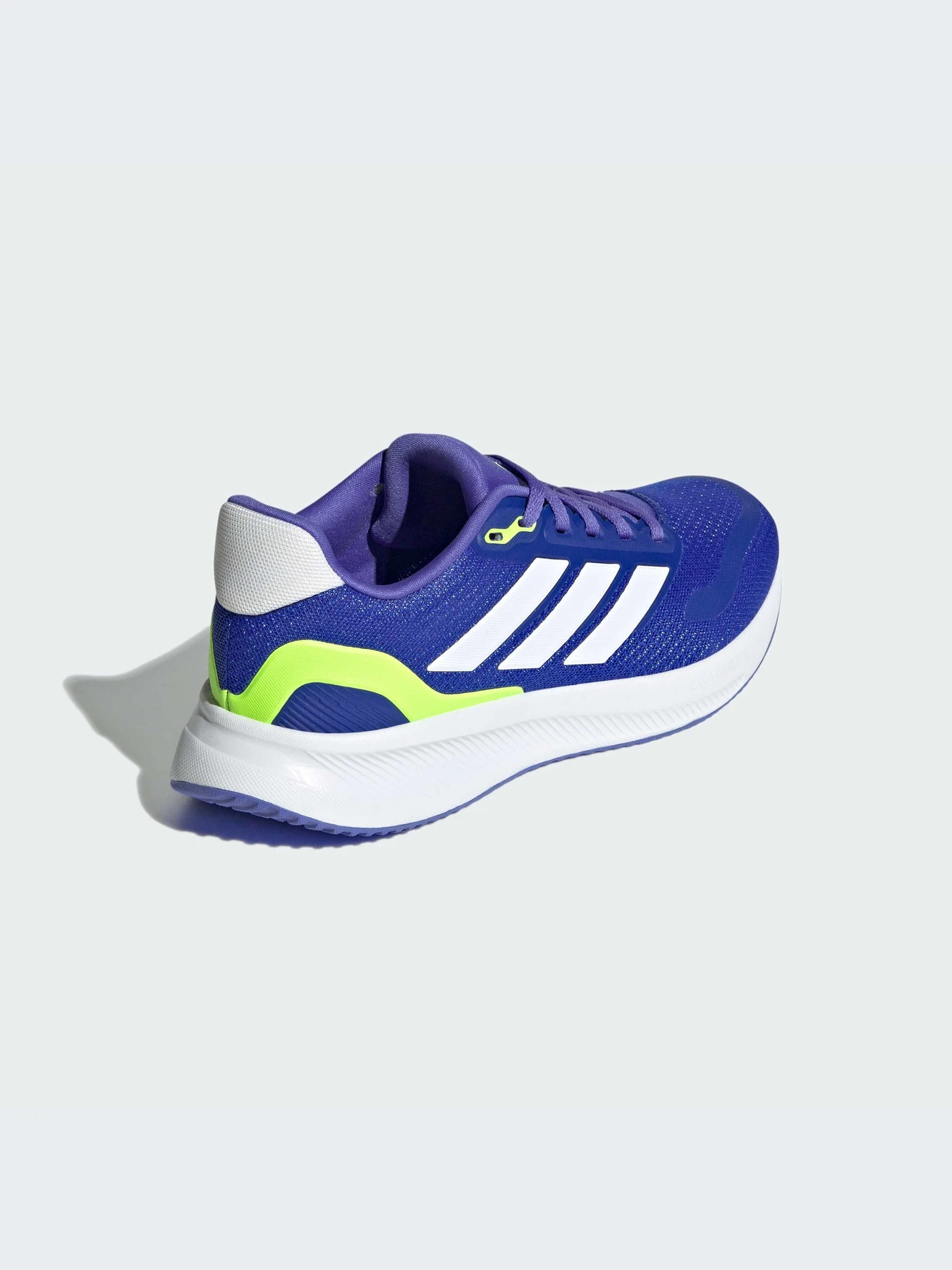 Кросівки Adidas модель IE8590 Кросівки Adidas модель IE8590 Фото