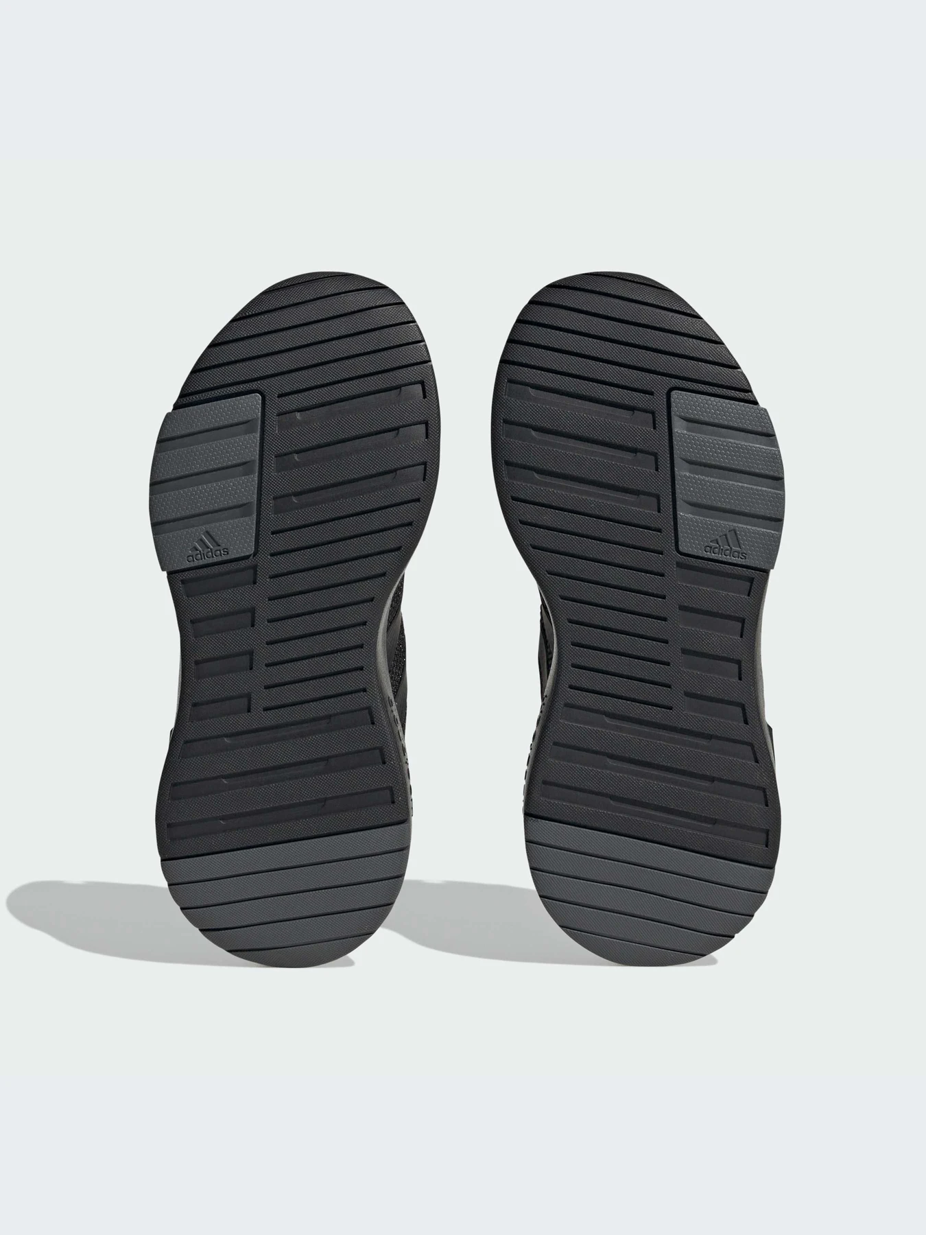 Кросівки Adidas Racer модель IF0145 Кросівки Adidas Racer модель IF0145 Фото