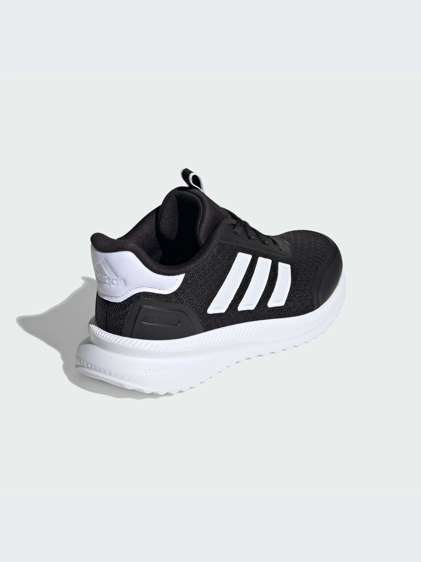 Кросівки Adidas XPLR модель IE8465 Кросівки Adidas XPLR модель IE8465 Фото