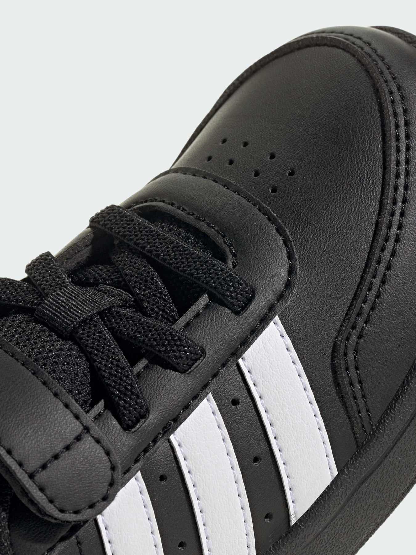 Кросівки Adidas модель IE3793 Фото