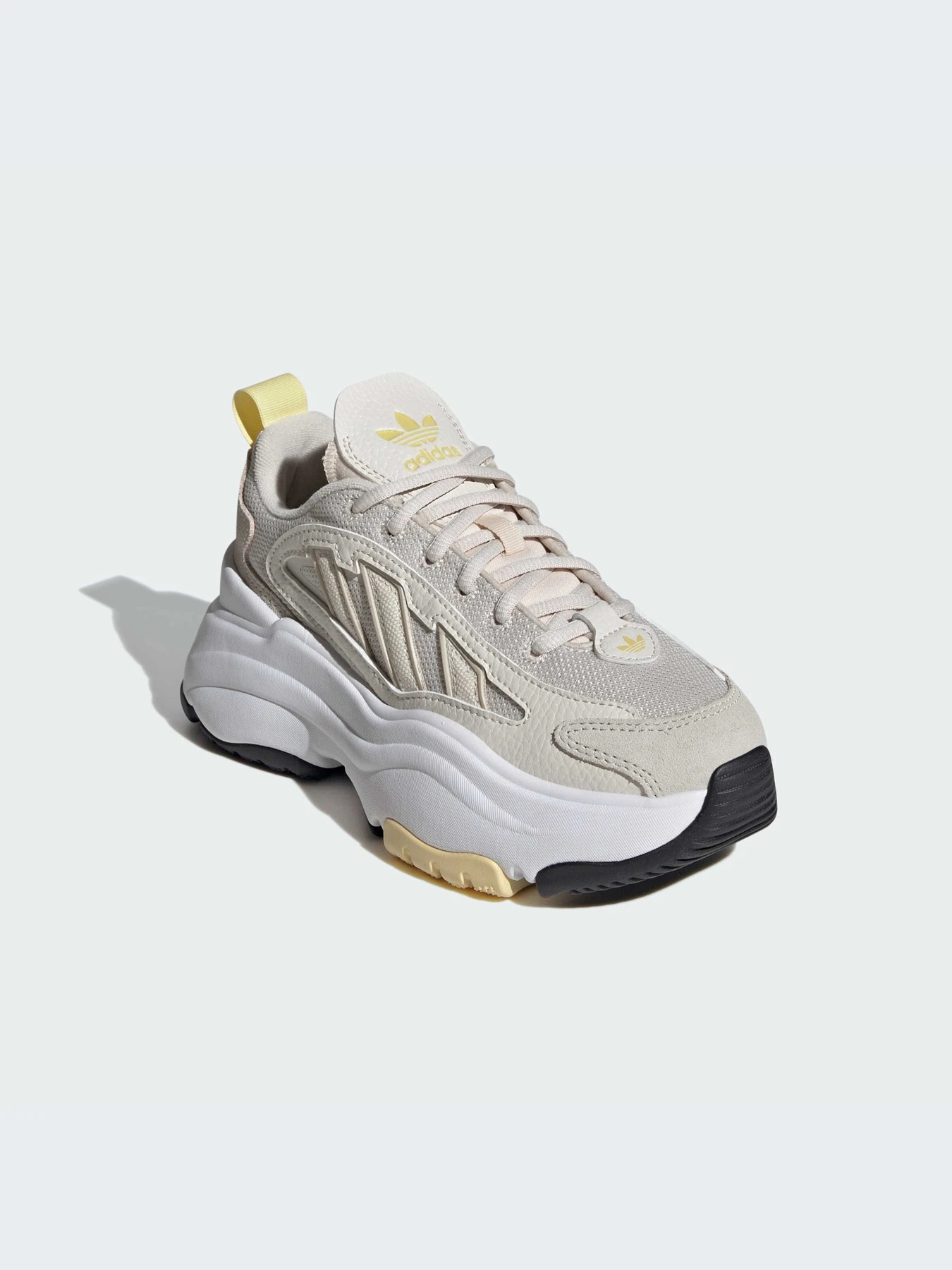 Кросівки Adidas Ozweego модель IE2818 Кросівки Adidas Ozweego модель IE2818 Фото