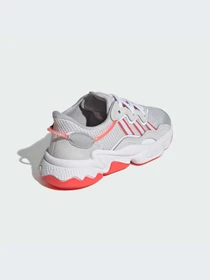 Кросівки Adidas Ozweego модель IE5656 Фото