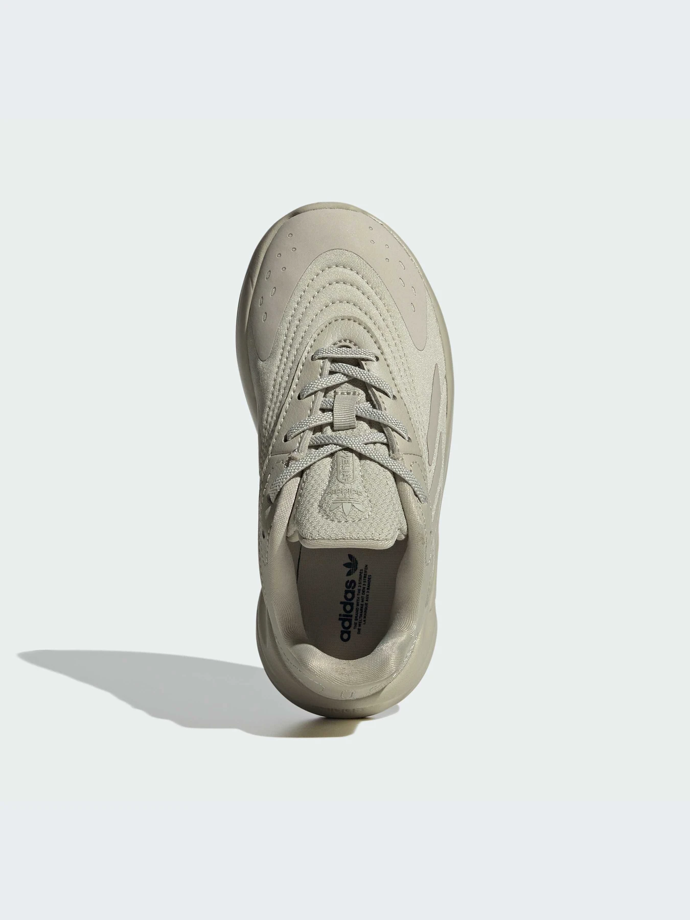 Кросівки Adidas Ozweego модель IE2803 Кросівки Adidas Ozweego модель IE2803 Фото