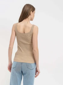 Футболки і поло Lesia модель 32BeigeSHRTWLS Фото