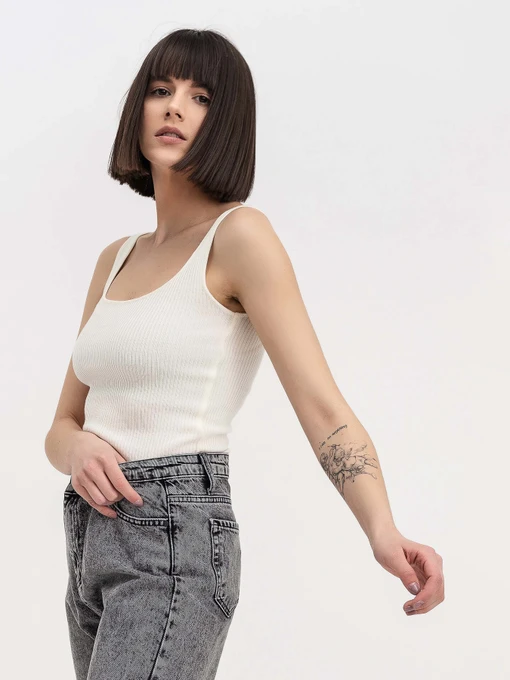 Футболки і поло Lesia модель 32MilkSHRTWLS Фото