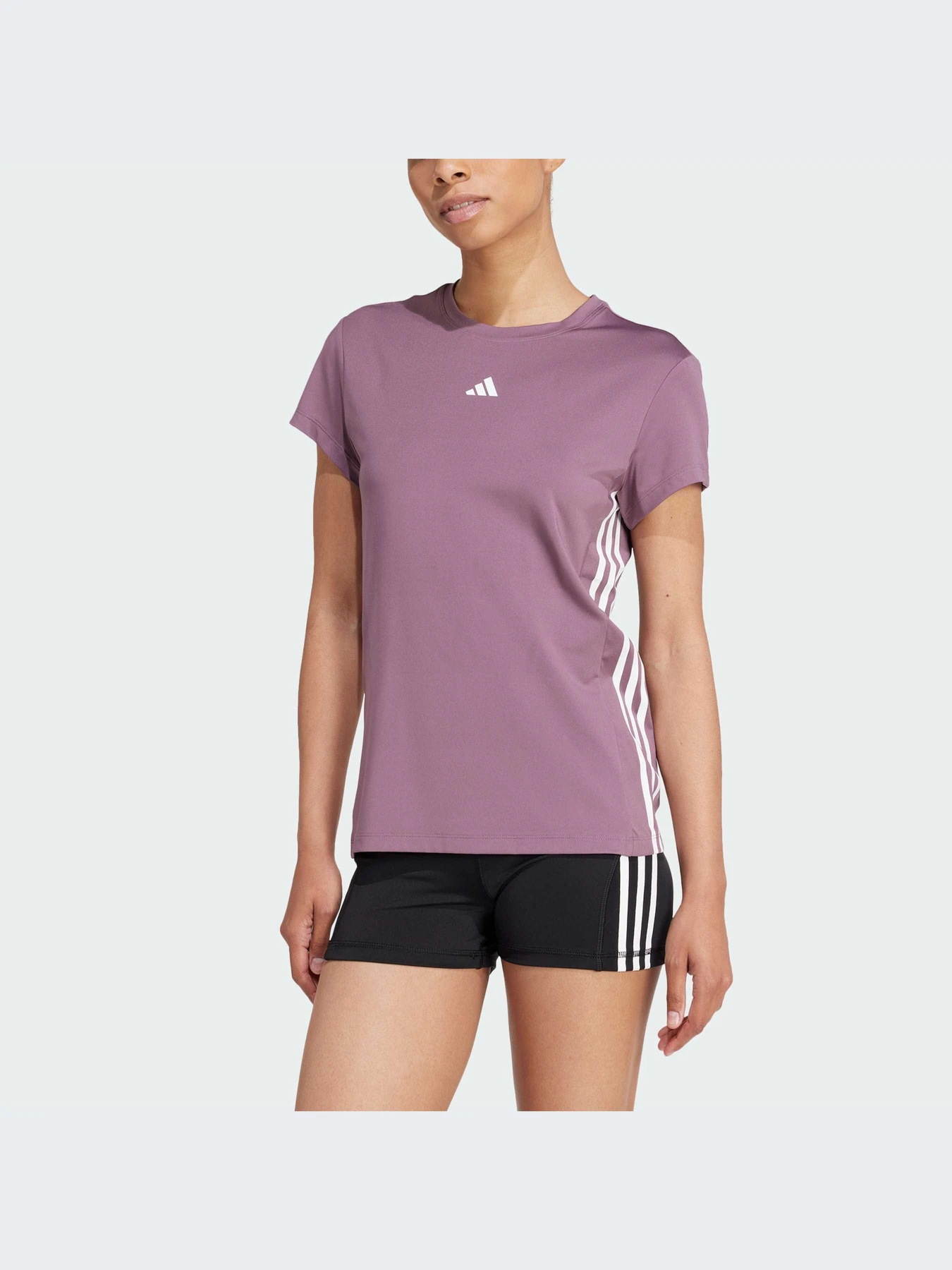 Футболки и поло Adidas модель IX3249 Футболки и поло Adidas модель IX3249 Фото