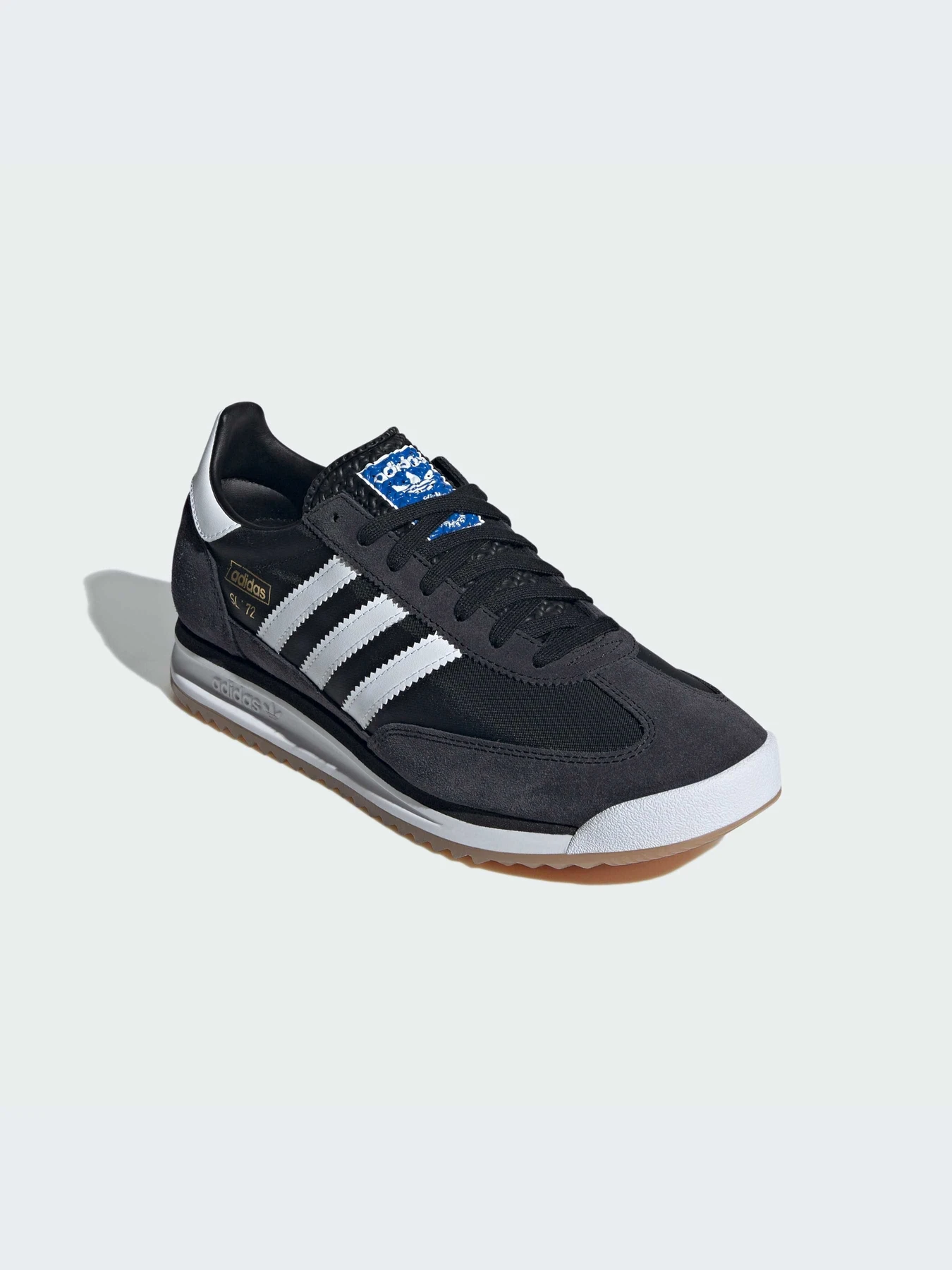 Кроссовки Adidas модель JI1282 Кроссовки Adidas модель JI1282 Фото