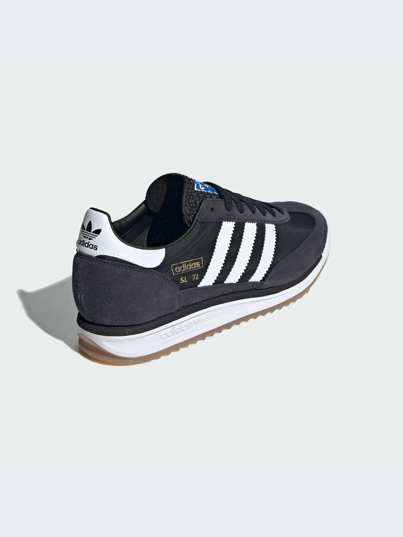 Кроссовки Adidas модель JI1282 Кроссовки Adidas модель JI1282 Фото
