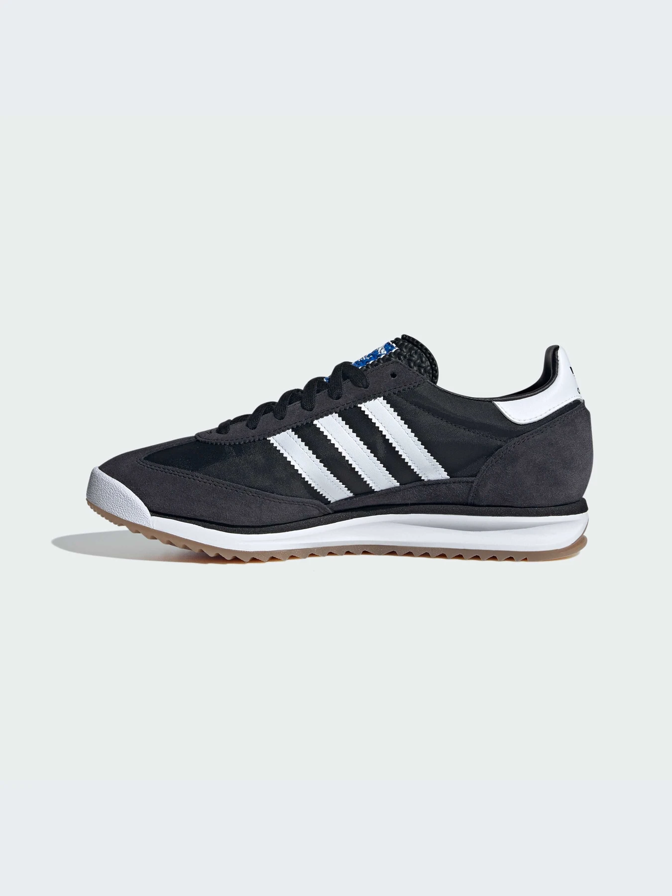 Кроссовки Adidas модель JI1282 Кроссовки Adidas модель JI1282 Фото