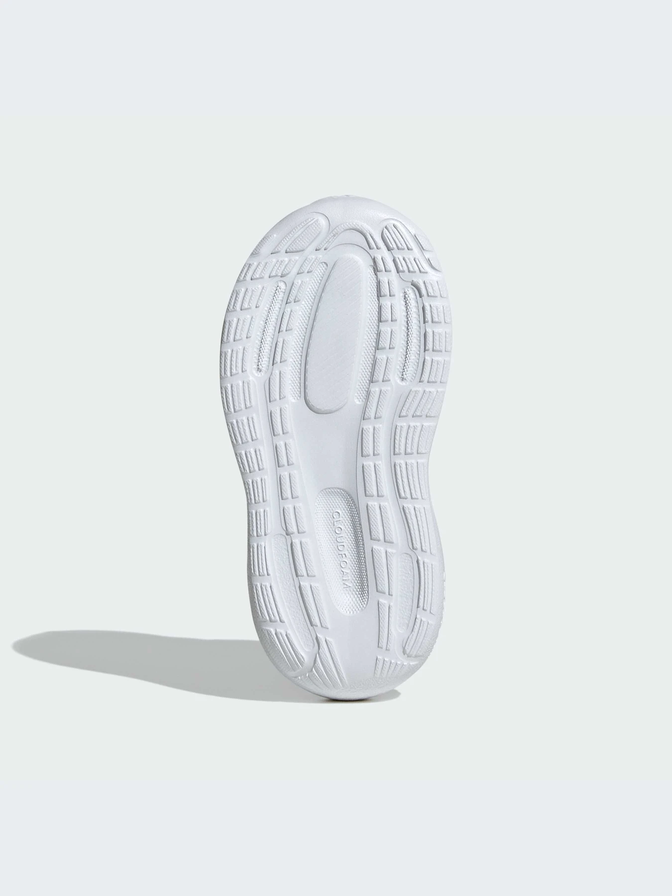 Кроссовки Adidas Runfalcon модель IE8598 Кроссовки Adidas Runfalcon модель IE8598 Фото