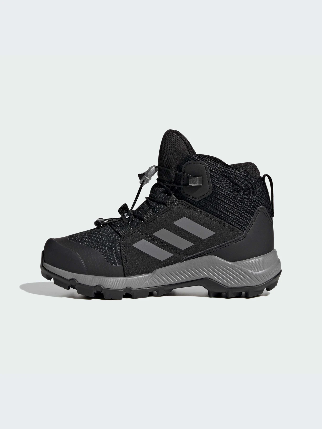 Ботинки и сапоги Adidas модель IF7522 Фото