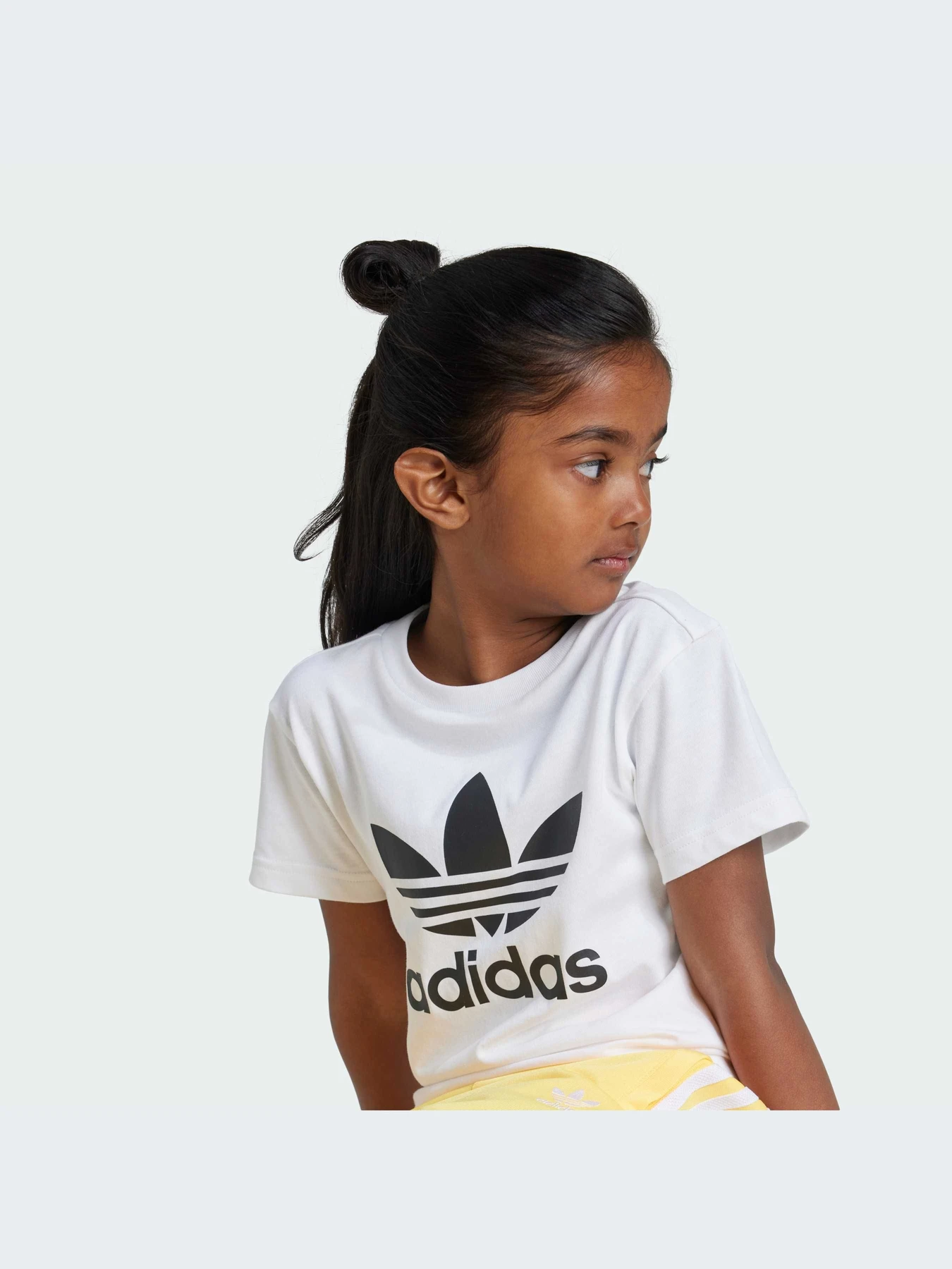 Футболки і поло Adidas Adicolor модель JE0518 Футболки і поло Adidas Adicolor модель JE0518 Фото