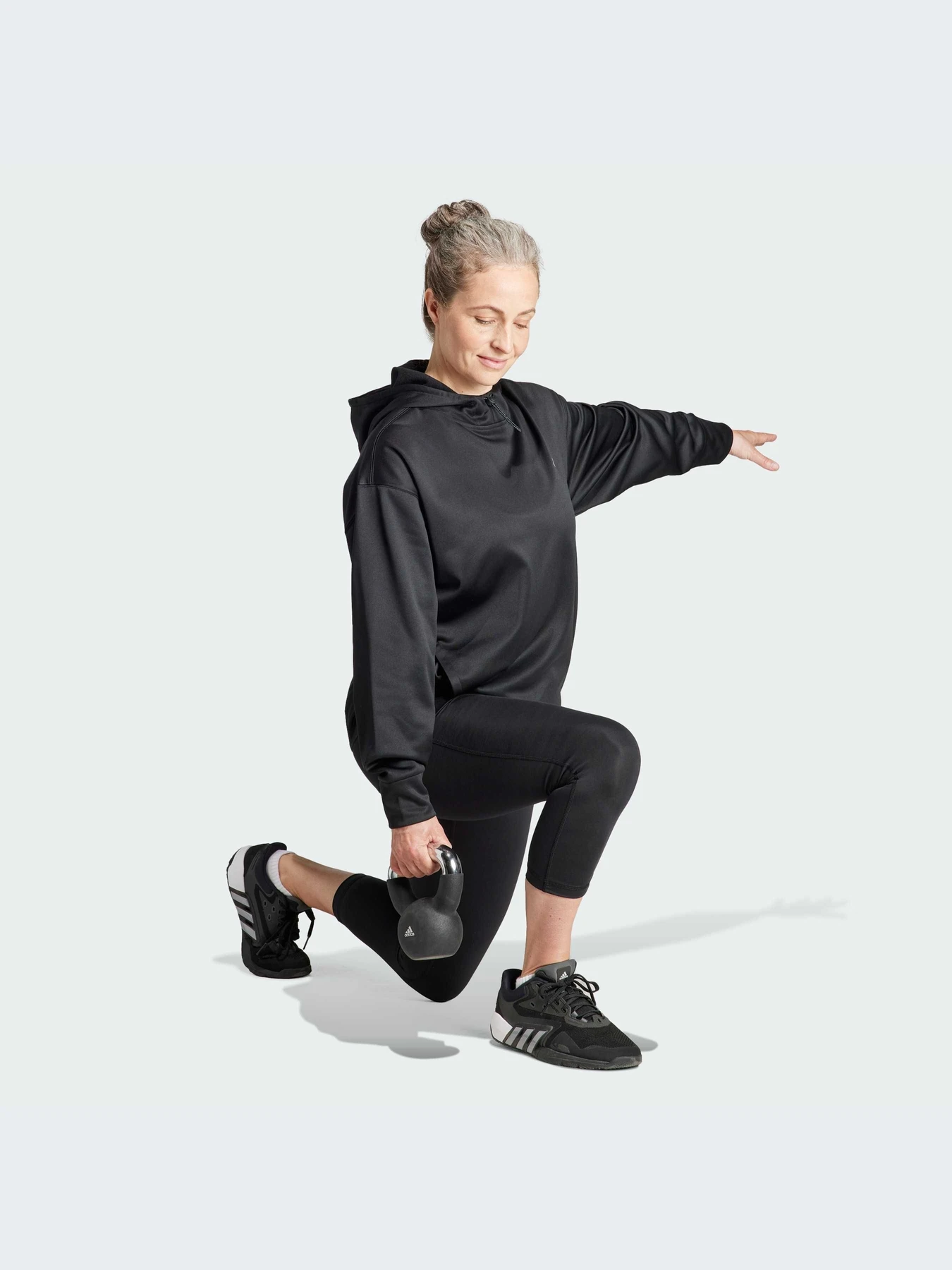 Худи и свитшоты Adidas модель IM2686 Фото