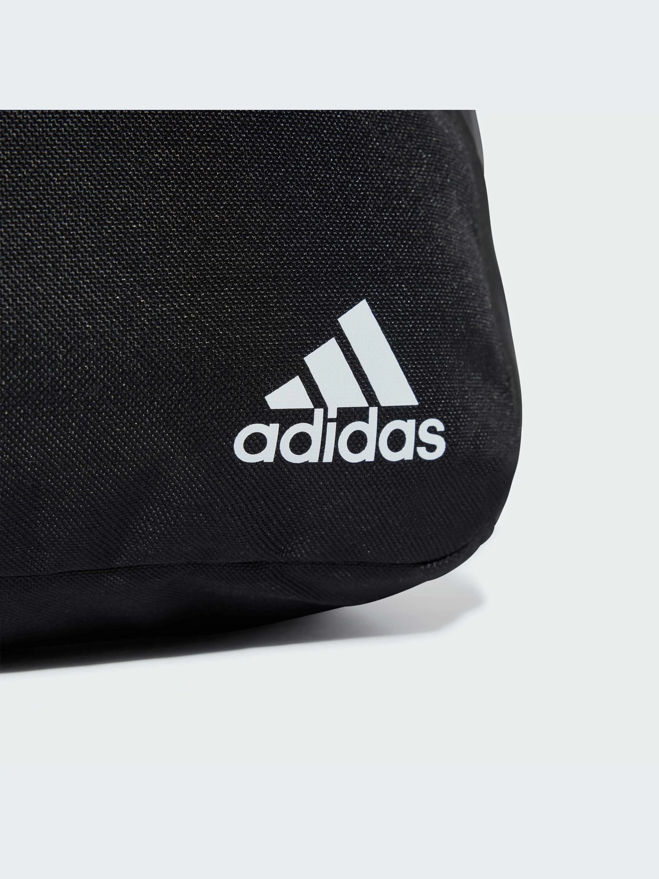 Рюкзаки Adidas модель IZ1895 Рюкзаки Adidas модель IZ1895 Фото