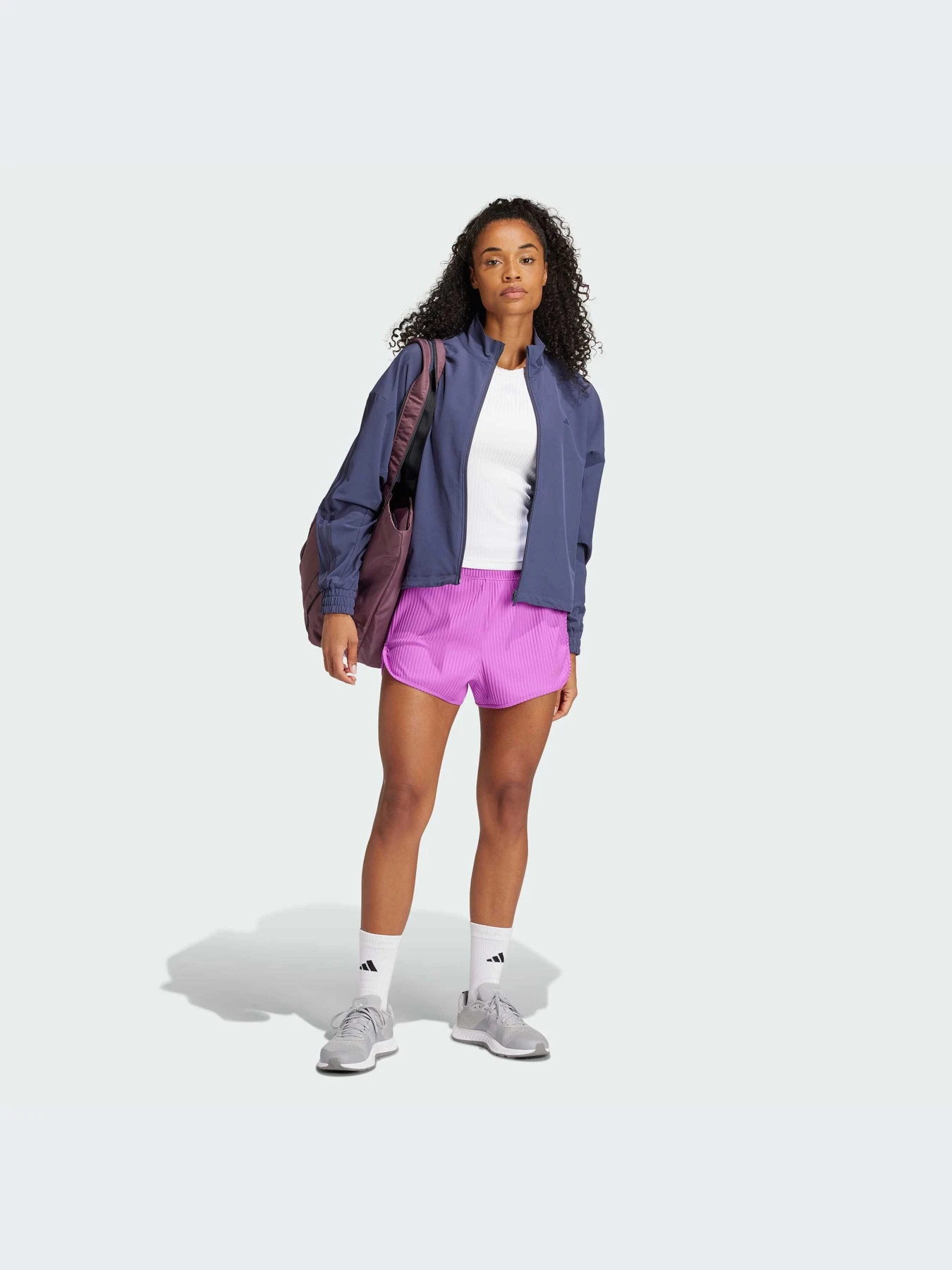 Футболки и поло Adidas 3 Stripes модель IW8163 Футболки и поло Adidas 3 Stripes модель IW8163 Фото