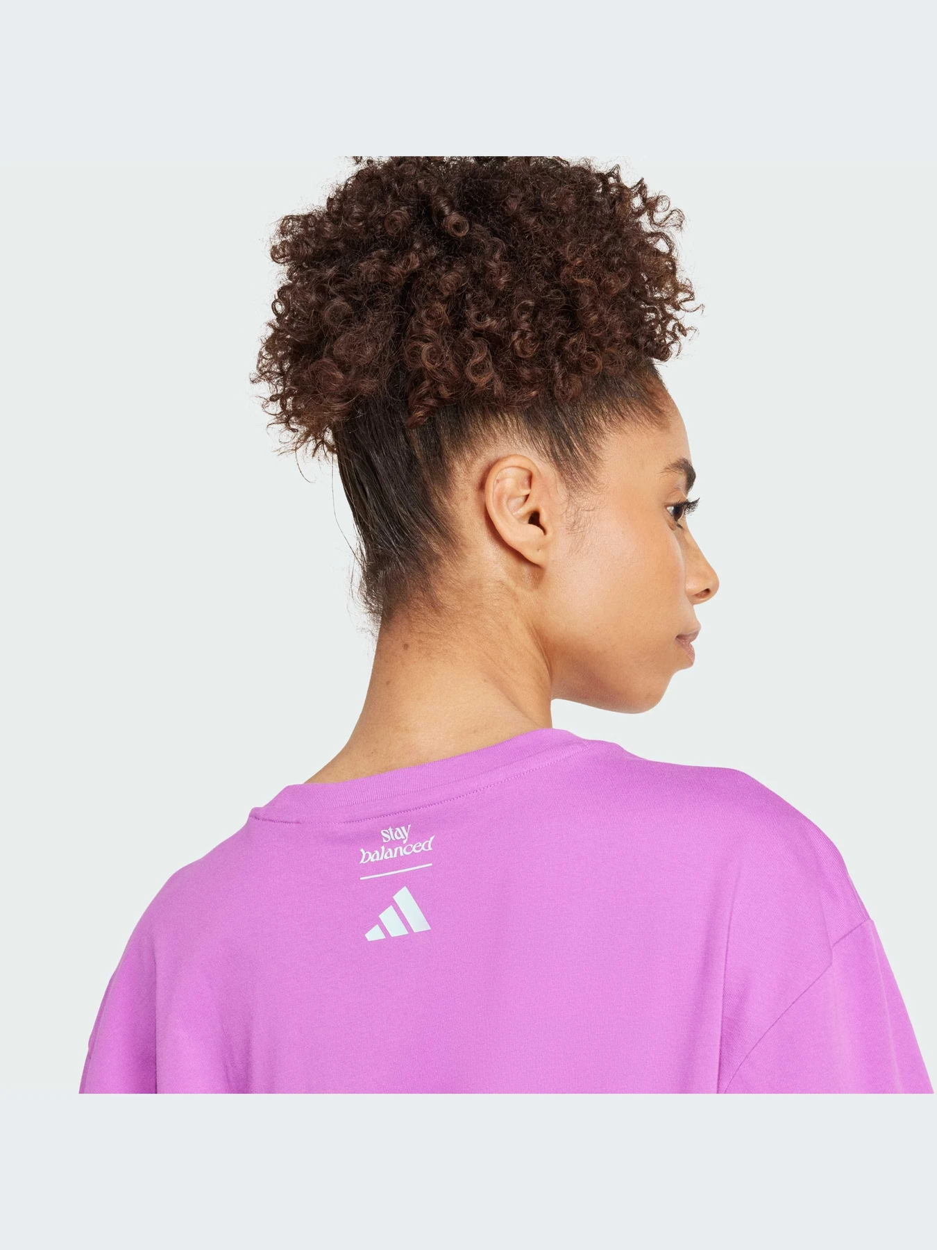 Футболки и поло Adidas модель IW0130 Футболки и поло Adidas модель IW0130 Фото